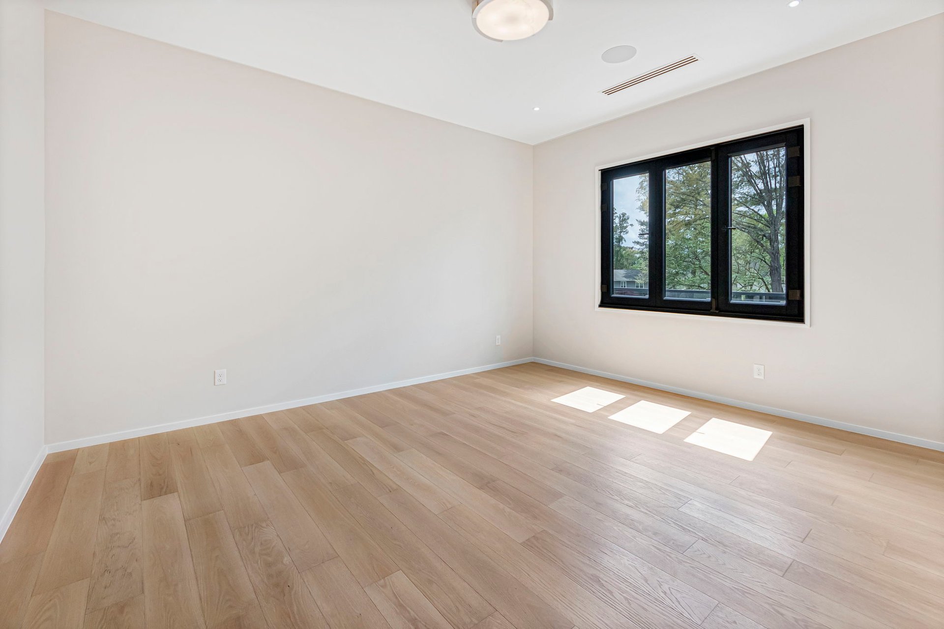 Edgewood Court