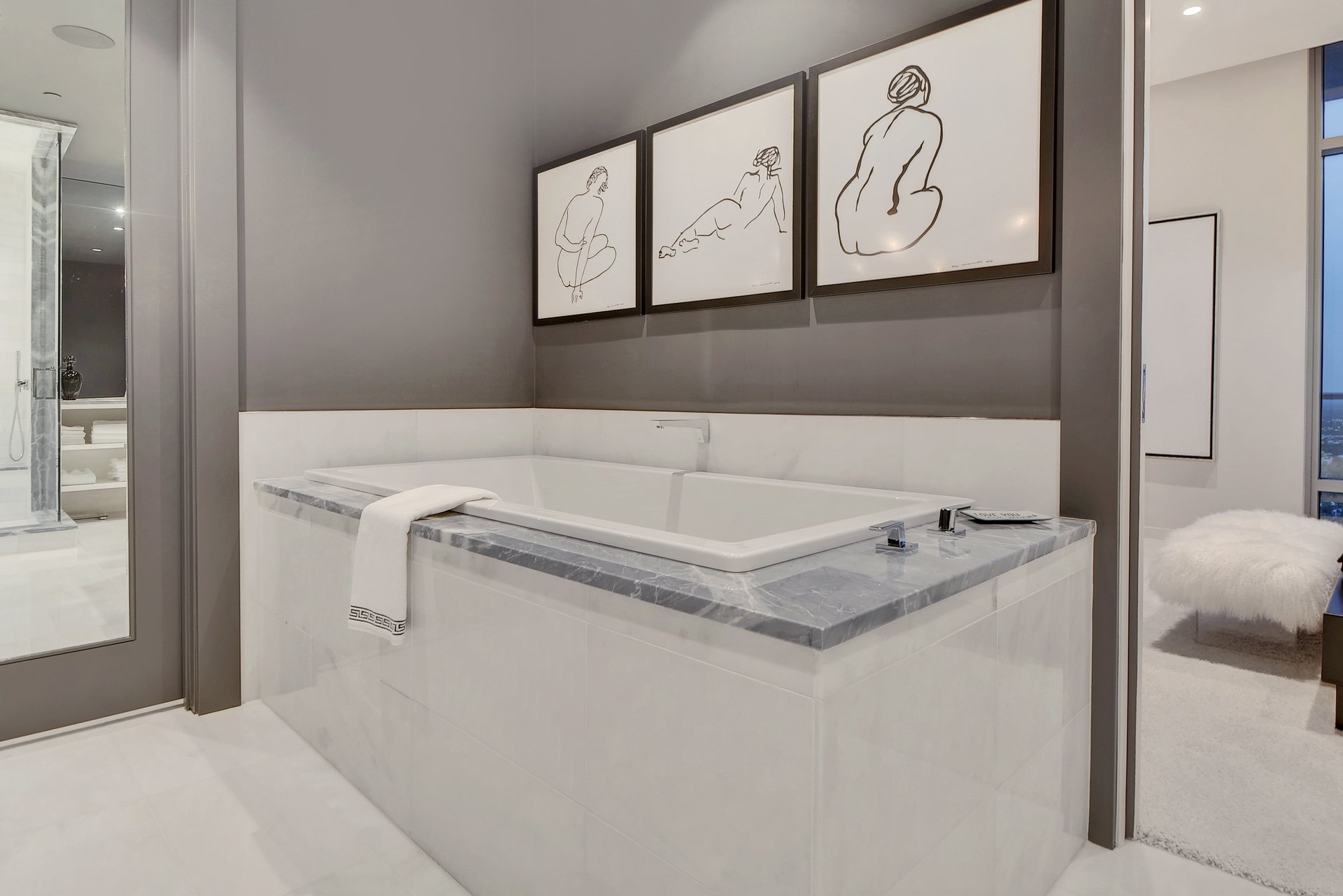 200 Congress Avenue #43ST
