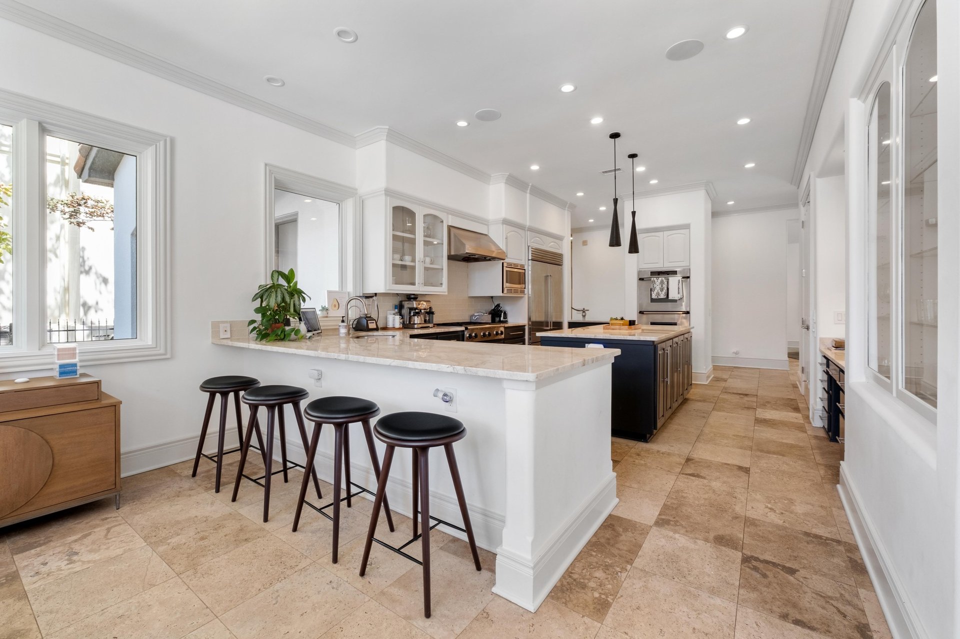 4516 Island Cove
