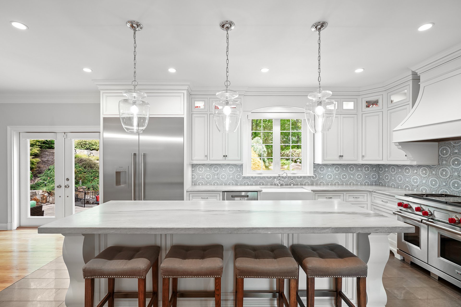18 N Nabby Rd, Danbury, CT 06811