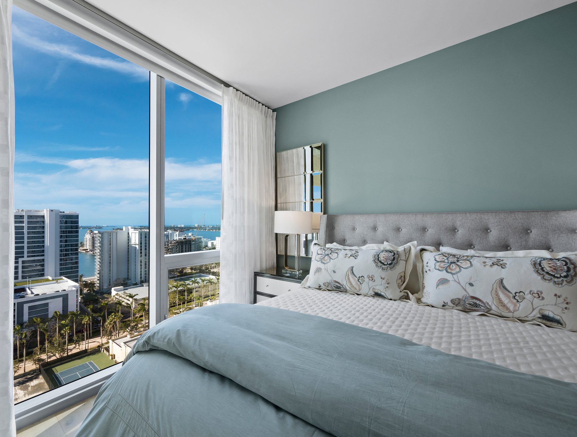 301 QUAY COMMONS #1708