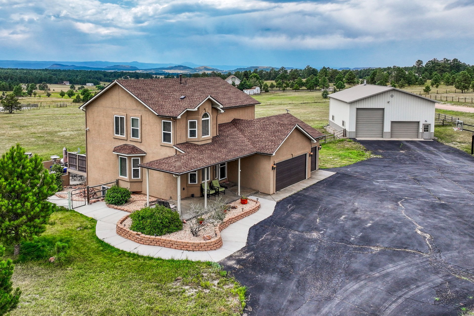 20220 E Elk Creek Drive