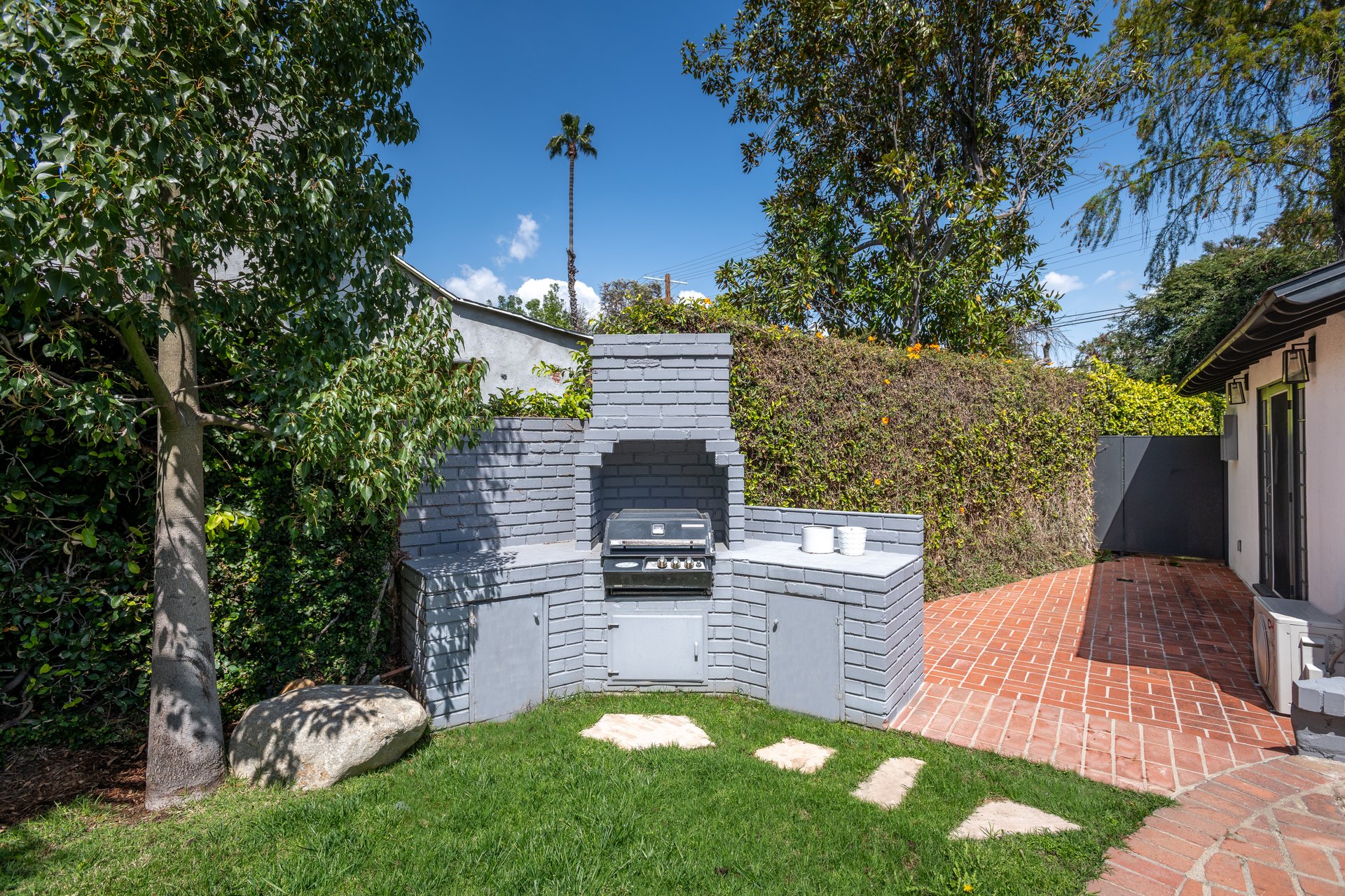 4495 Libbit Ave.