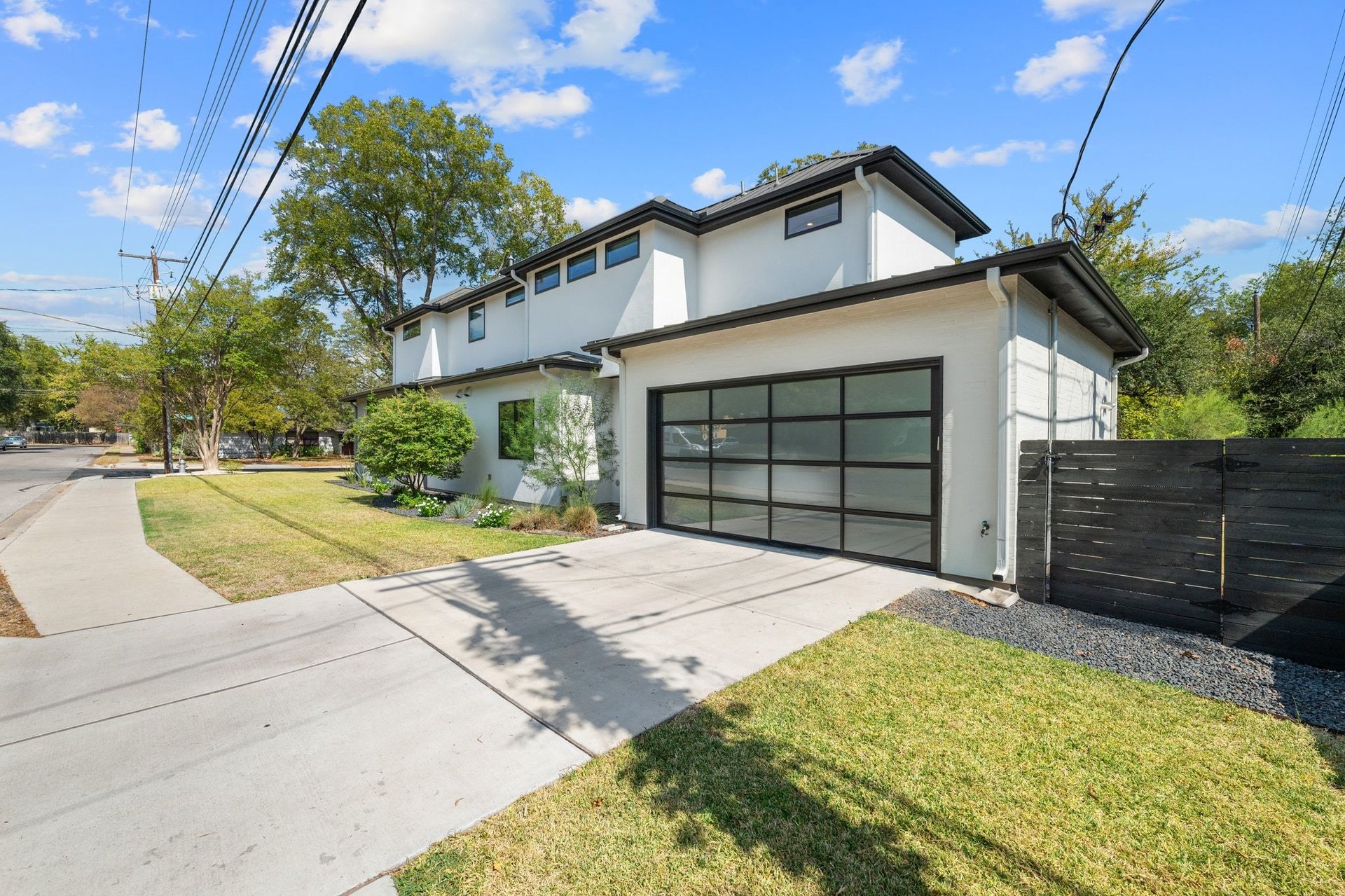 2019 Brentwood Street
