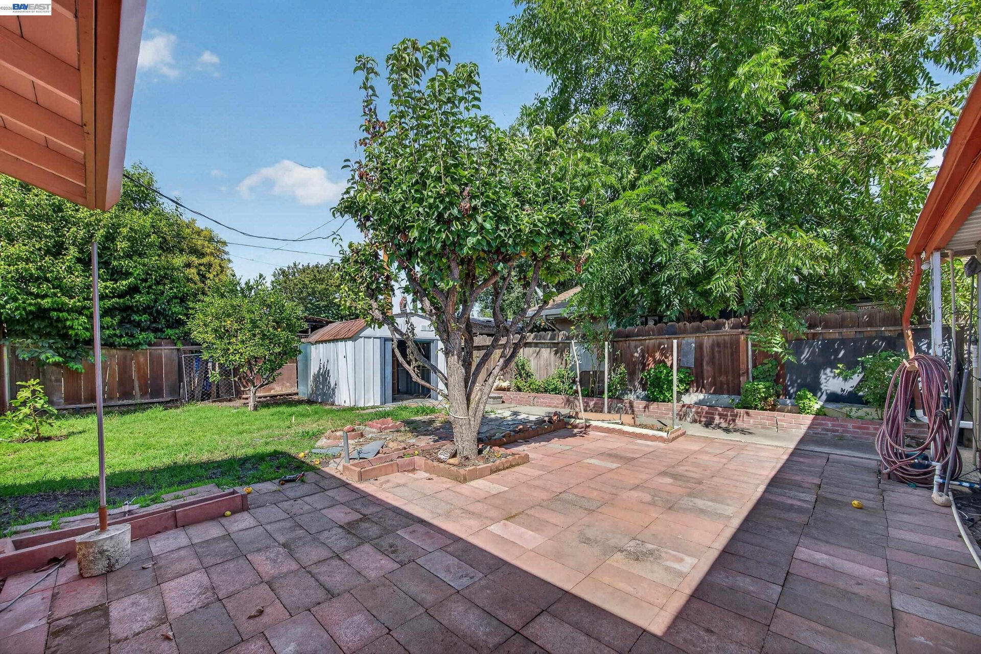 421 East Serrano Way