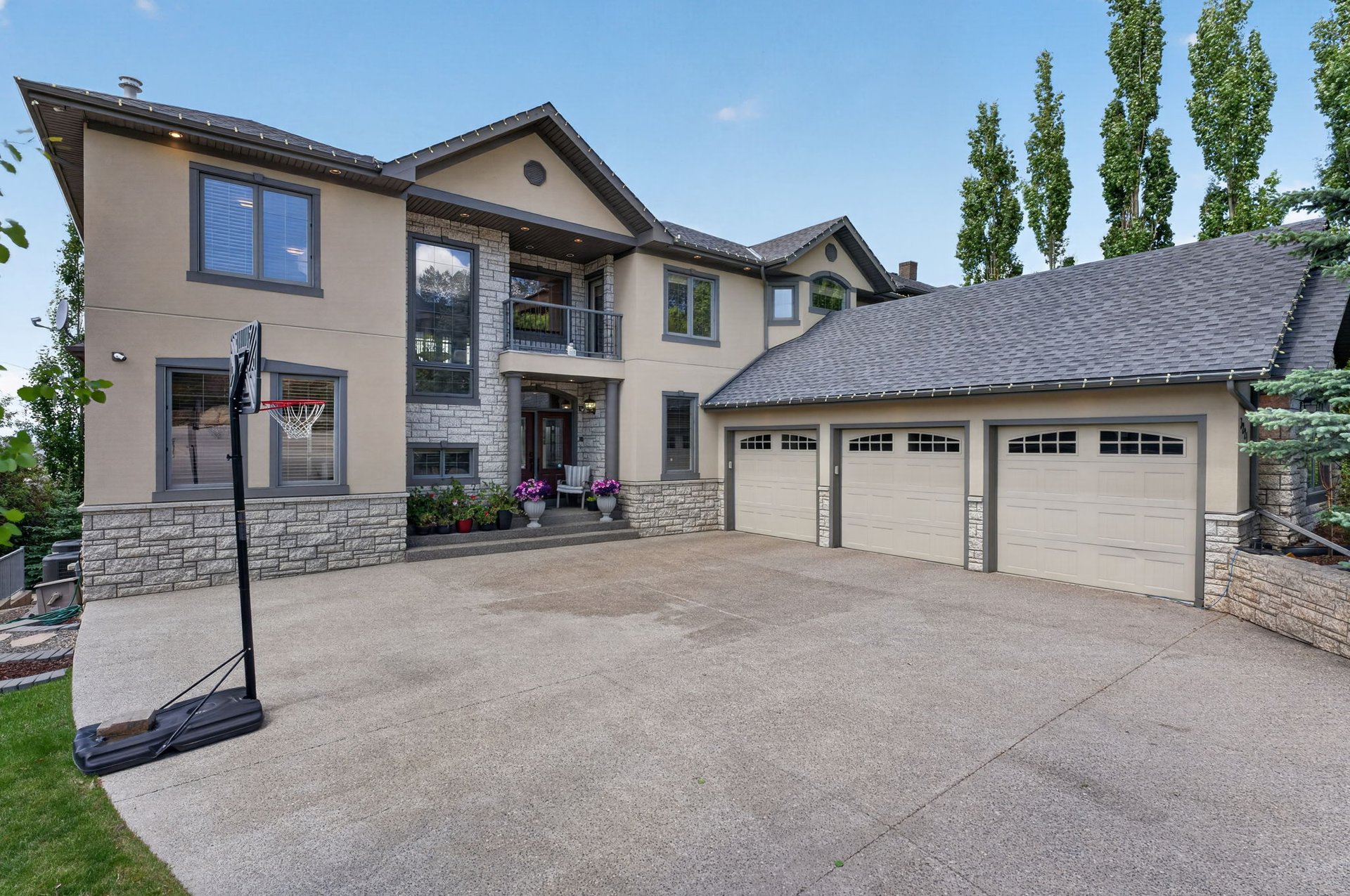 Springbank Hill Family Estate
