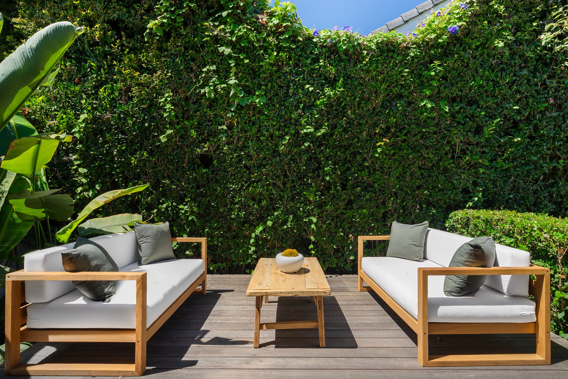 521 Loring Ave, Holmby Hills