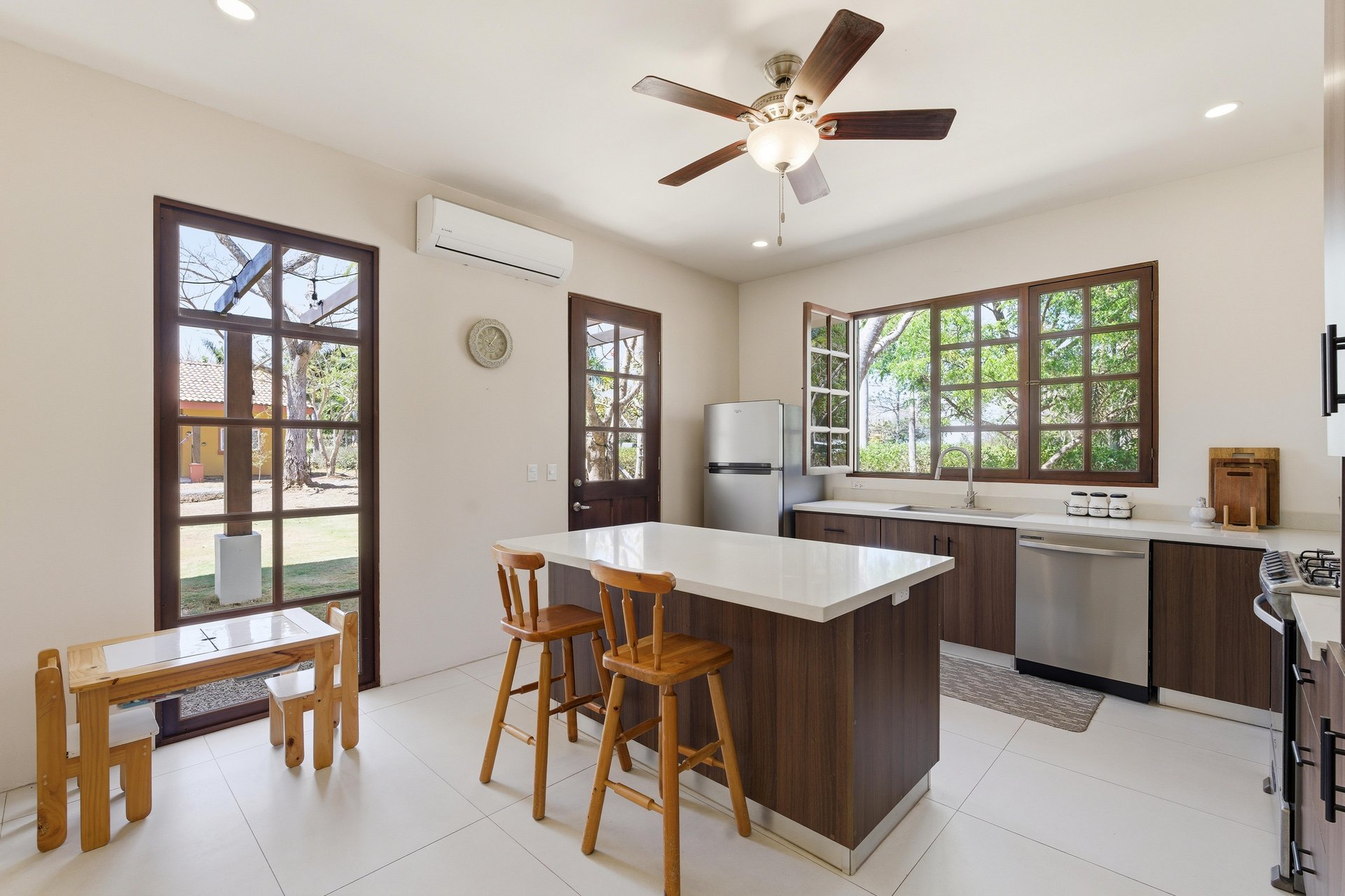 Stella Maris | Tranquil Home Within the Beauty of Altos Los Robles