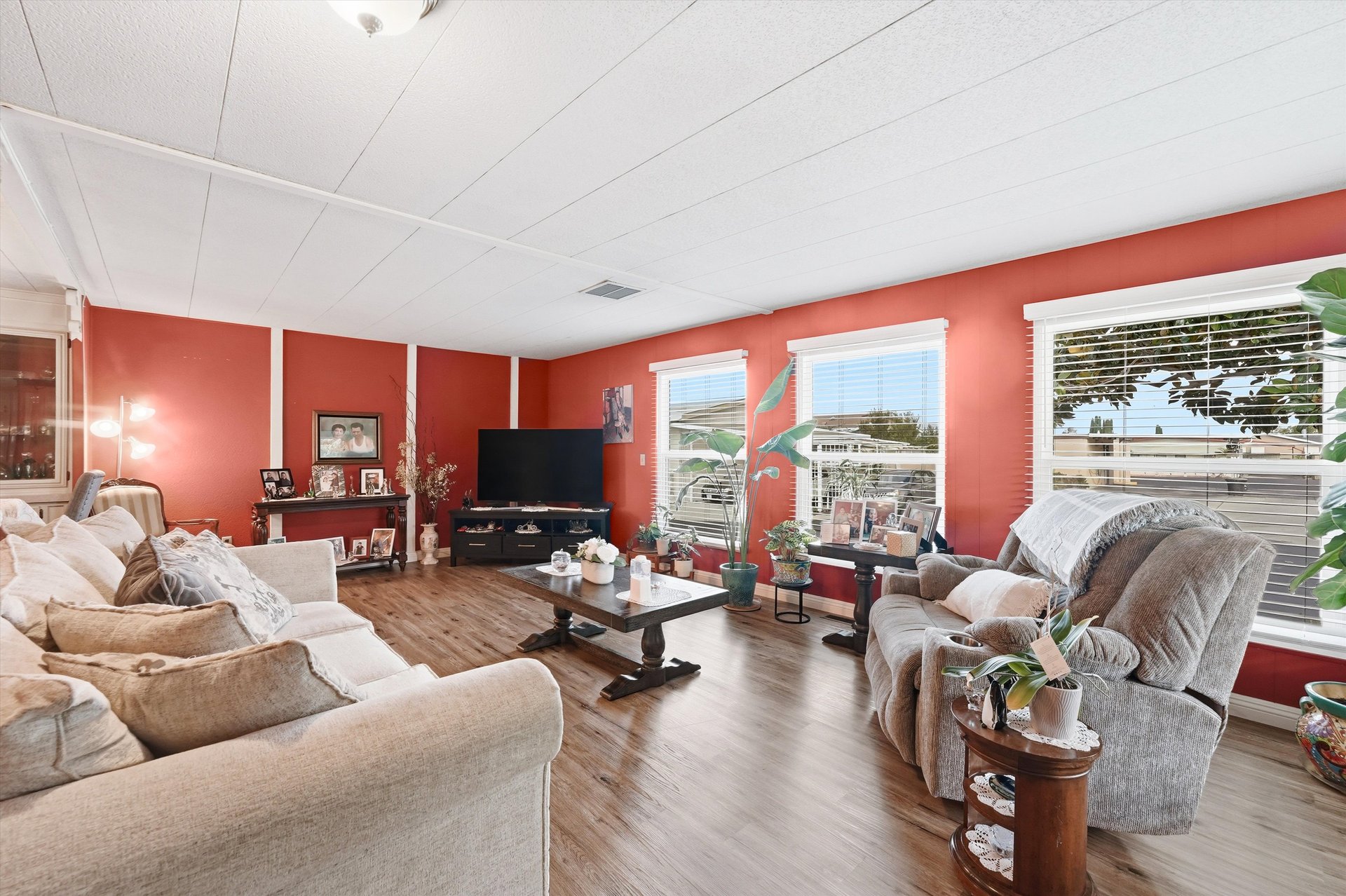 14851 Jeffrey Rd Unit#192