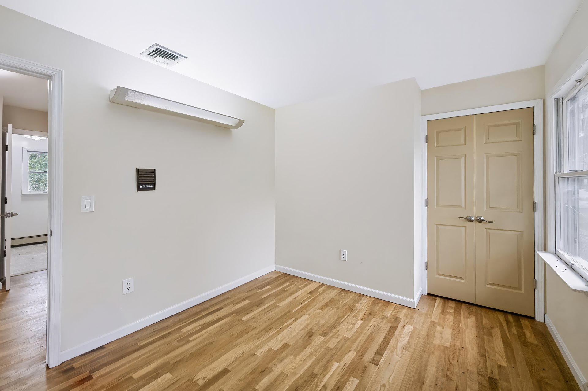 156 River Rd