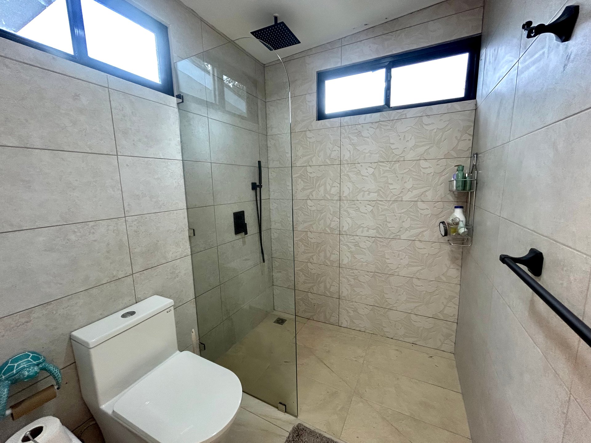 Villa Jardines – 3 Bedrooms, 2 Bathrooms, Brand-New with Pool