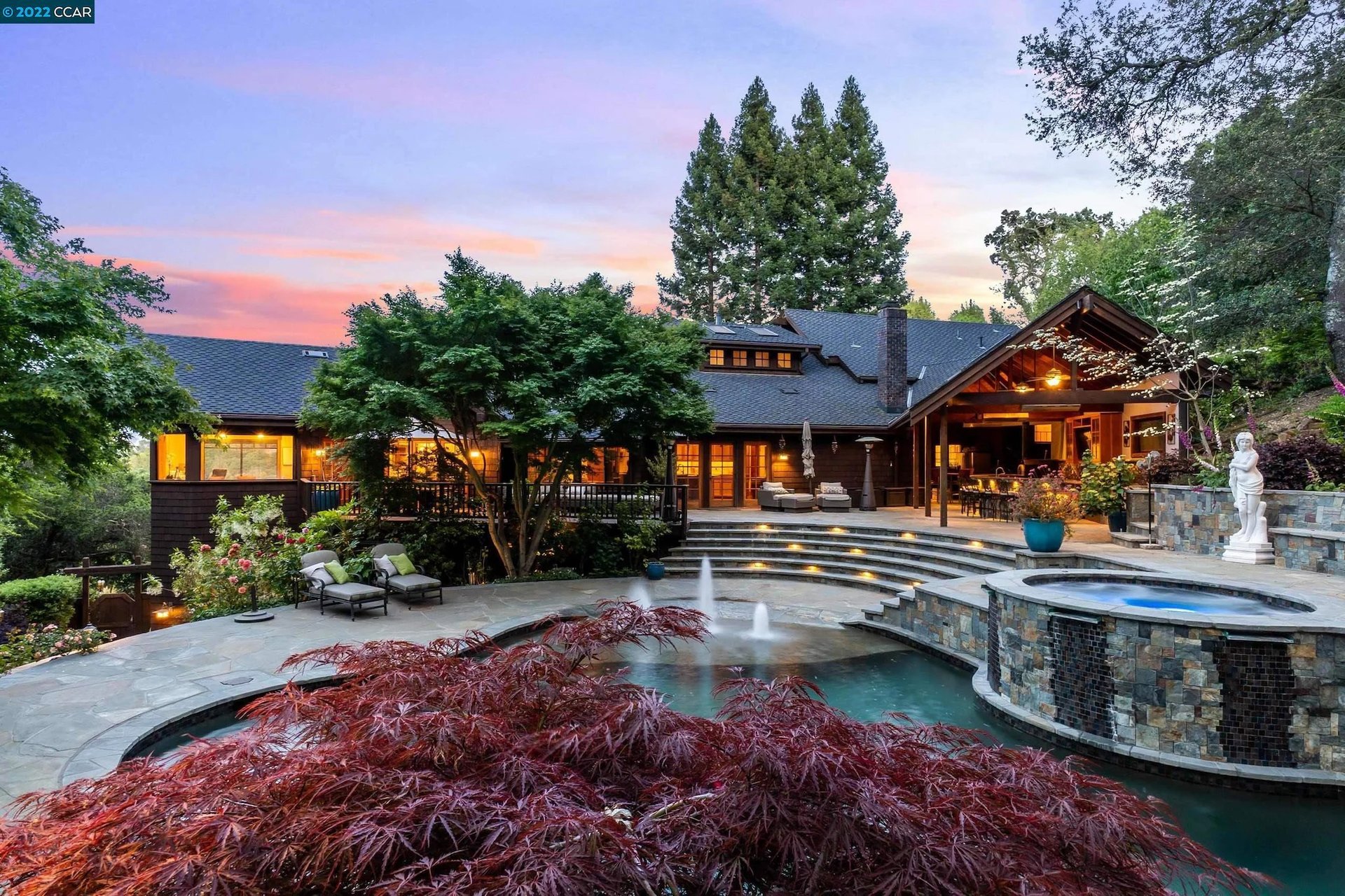 1 Scenic Ln