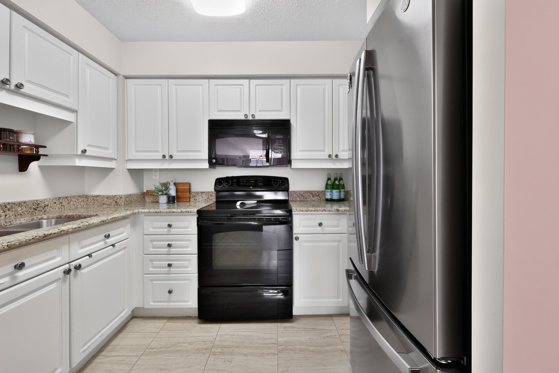 211-221 Robinson Street, Oakville