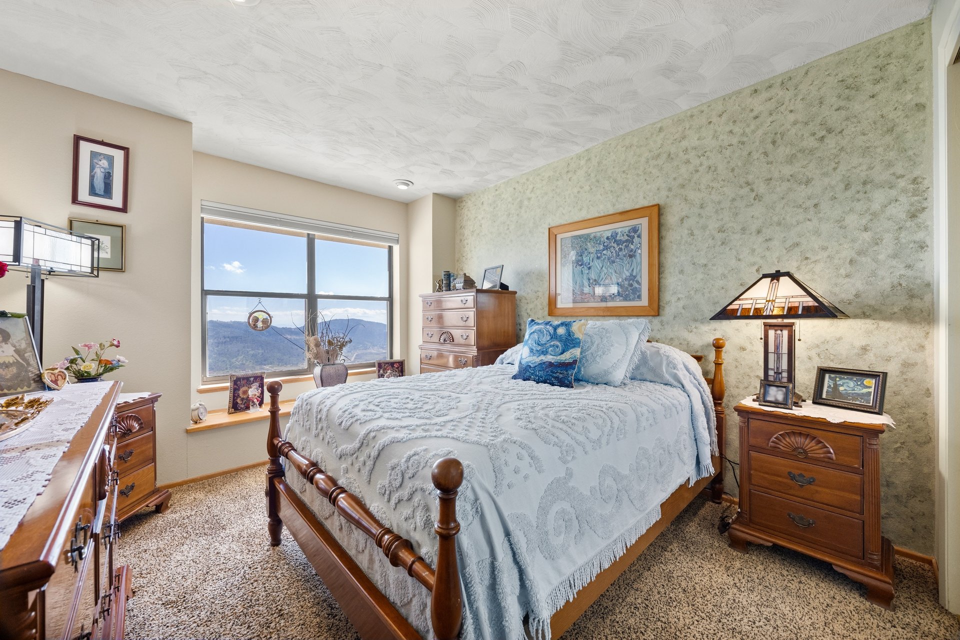 Views & Private 4.44-Acre Retreat | 24930 Paramount Drive