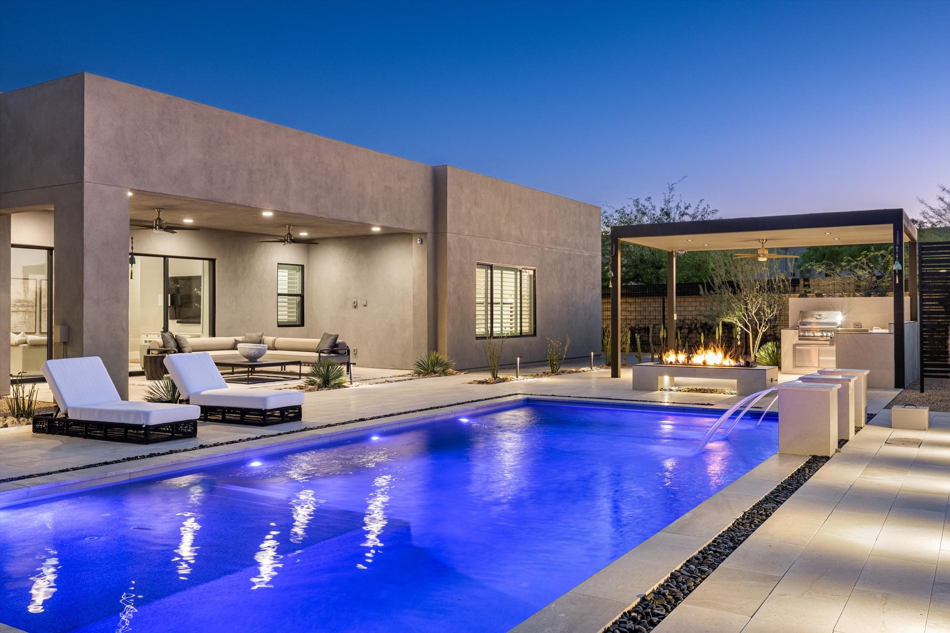 13114 E JUAN TABO Road