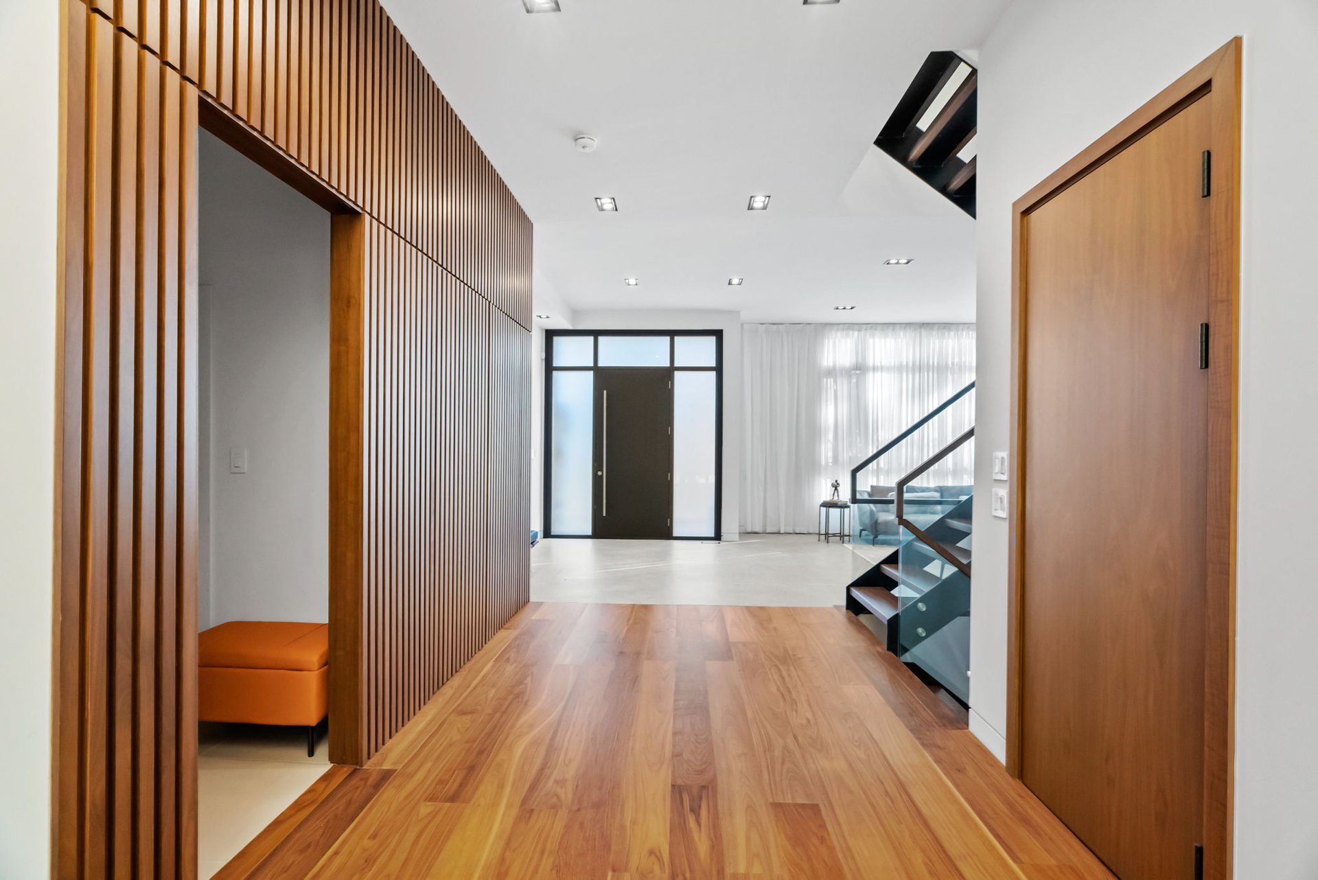 SOLD: Modern Architectural Profile
