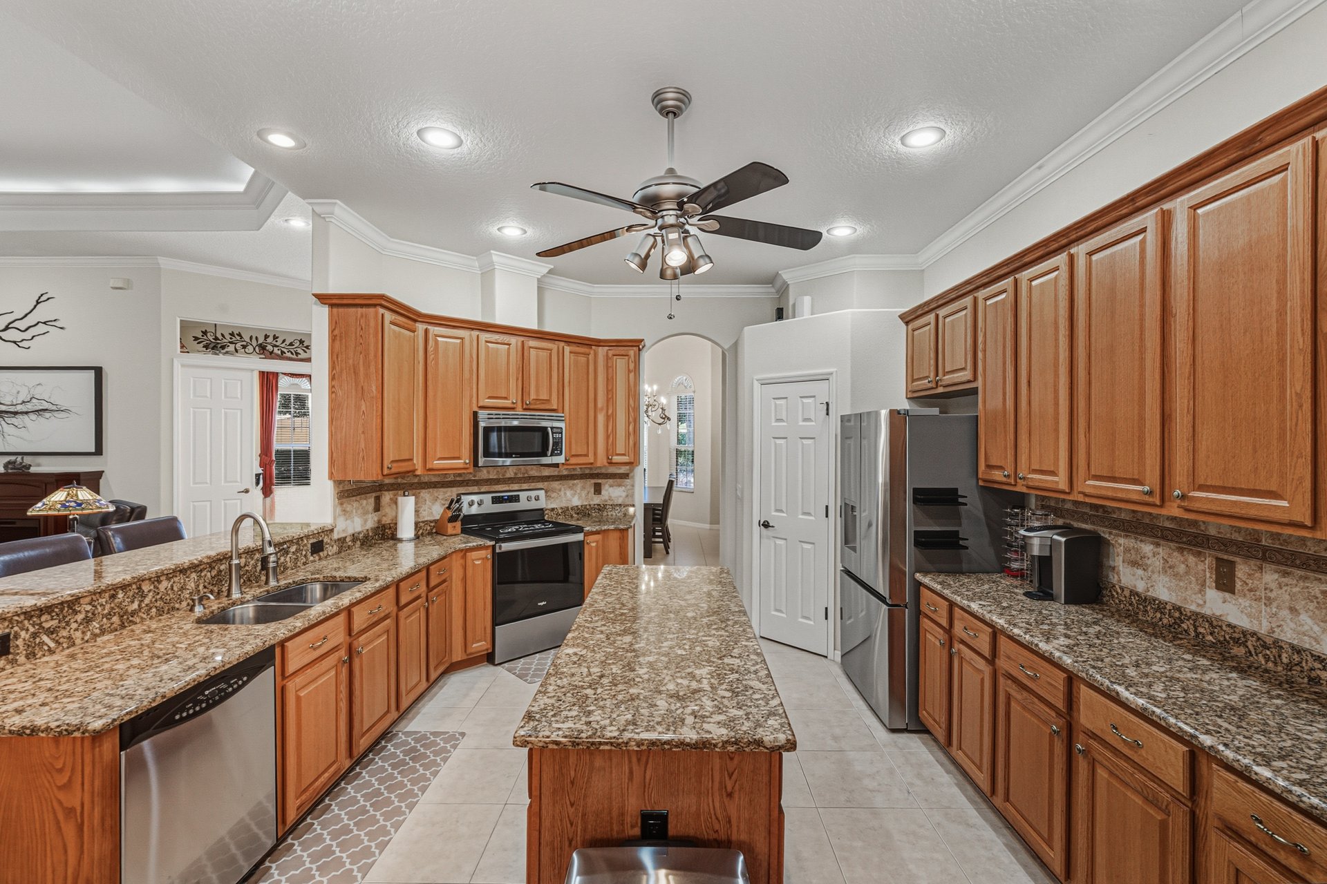 12852 GRAND TRAVERSE DR