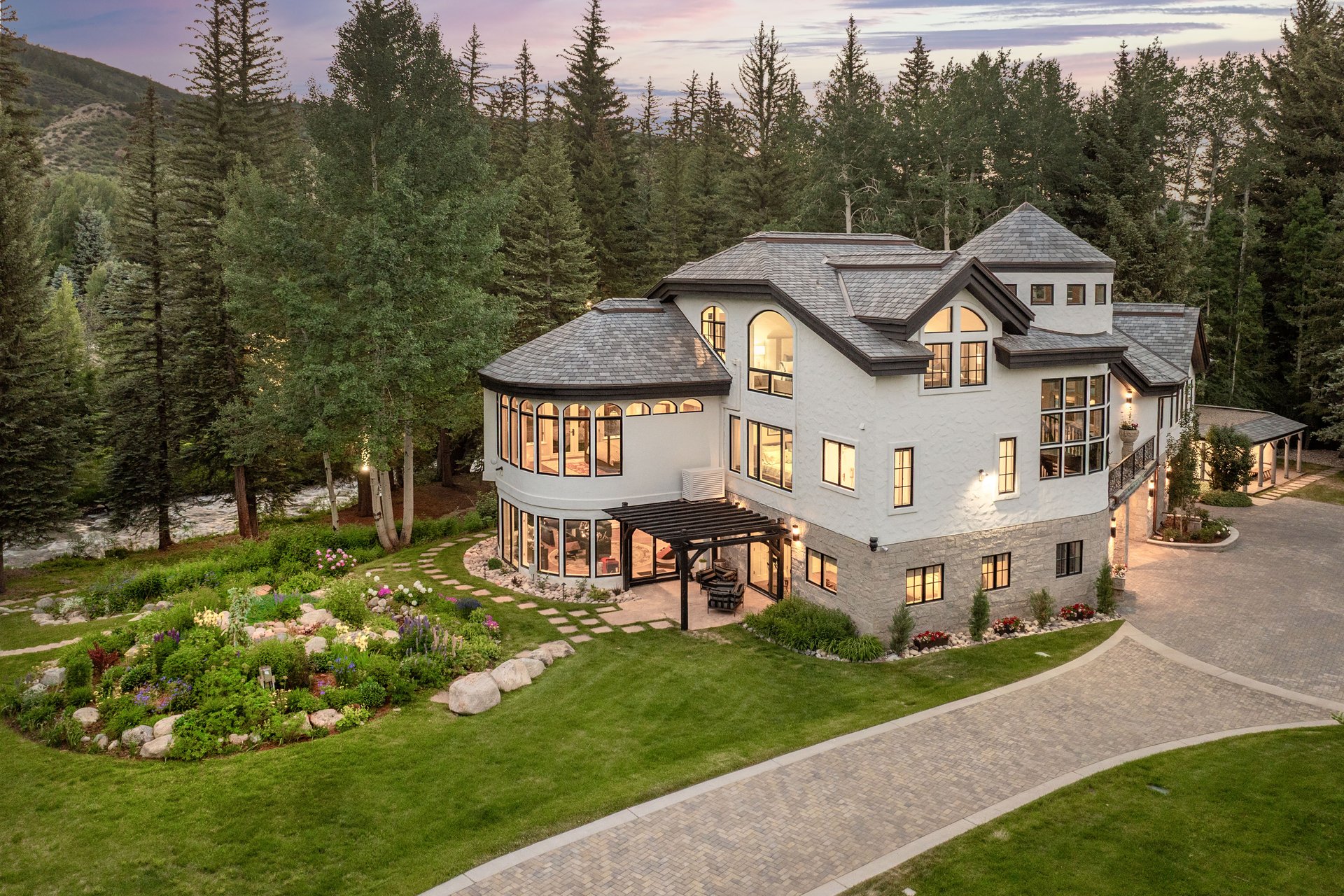 1531 Lake Creek Road