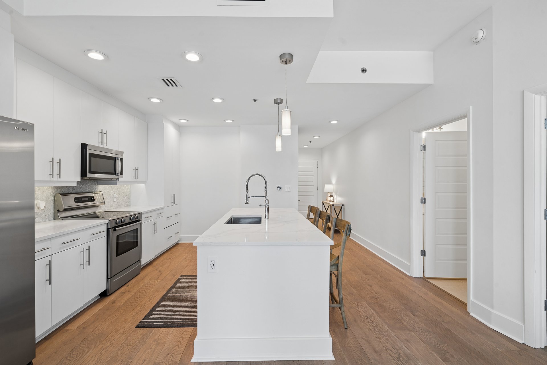 1080 Peachtree Street Unit 1504