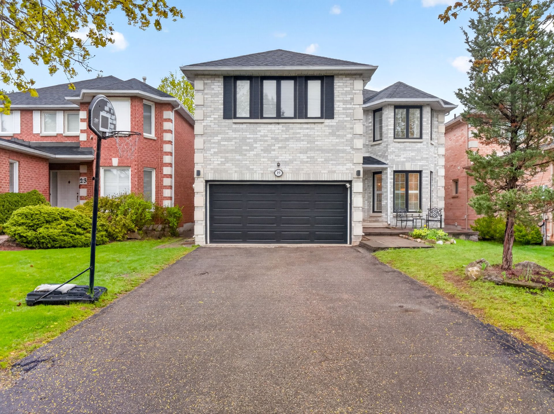 SOLD: Beautifully Landscaped