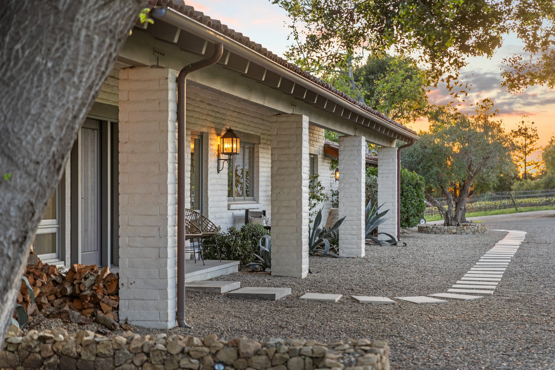 CONTEMPORARY HACIENDA with Privacy, Views, and Quality Craftsmanship