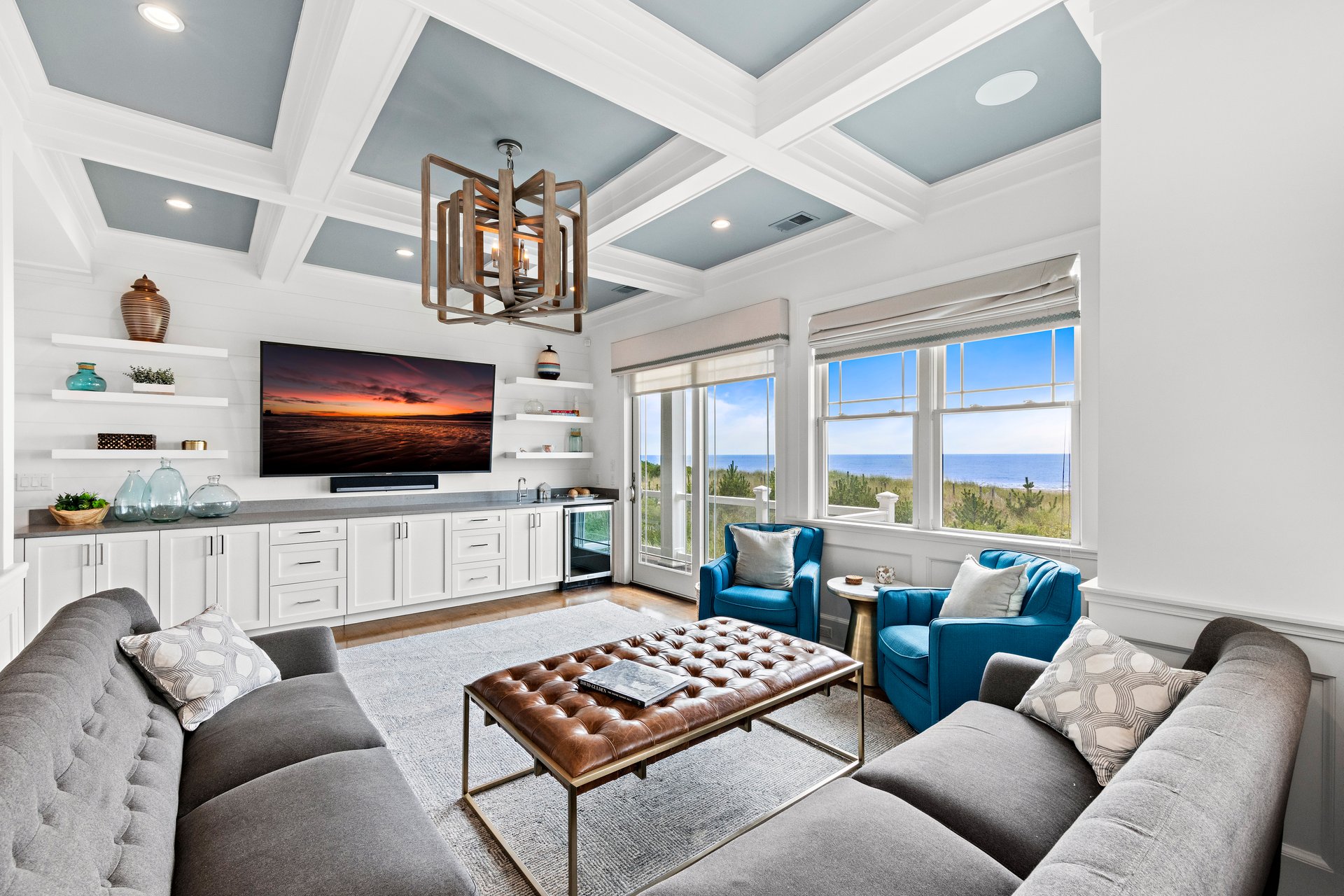 161 F Long Beach Blvd