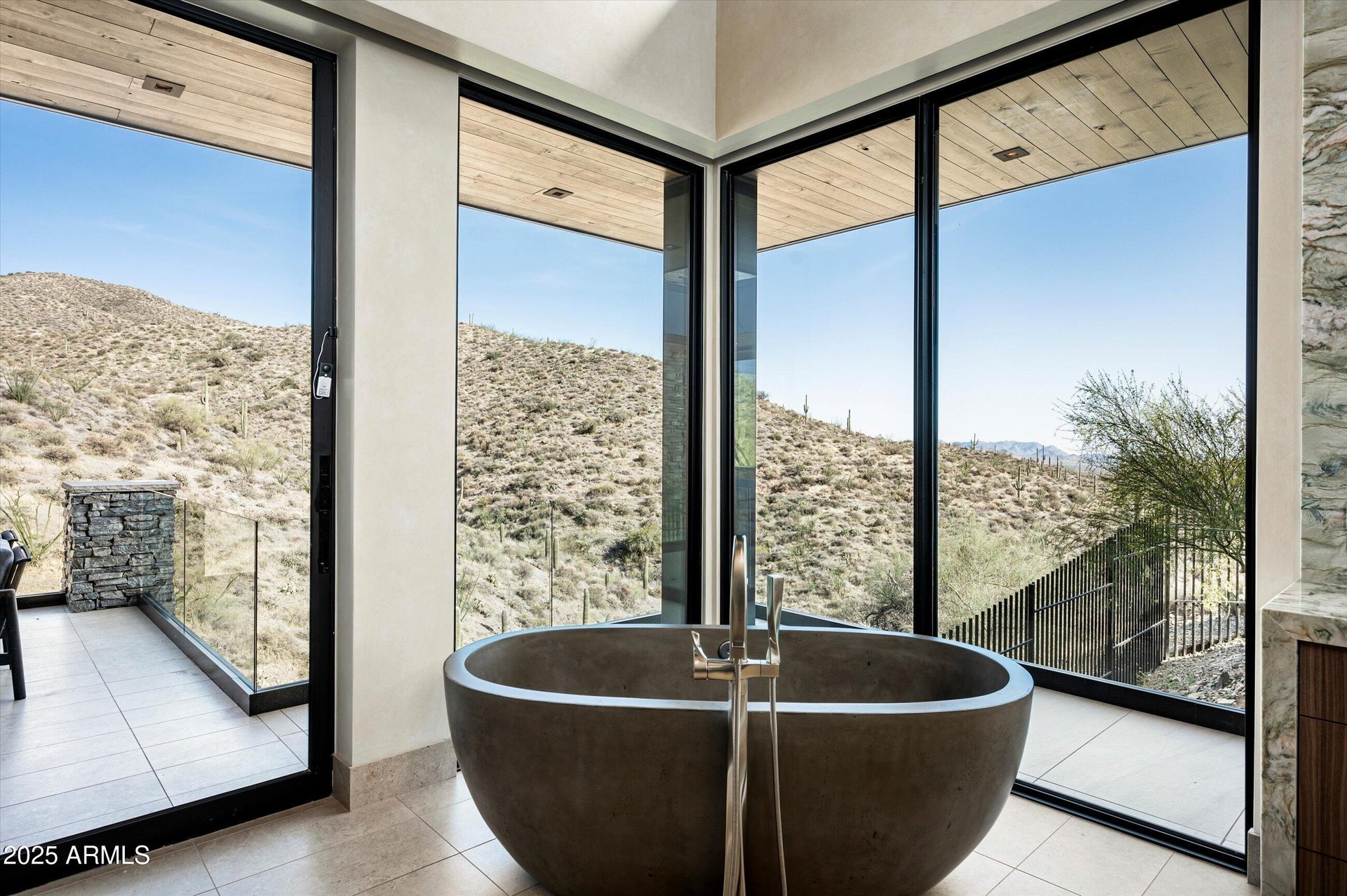 9643 E CINTAROSA PASS
