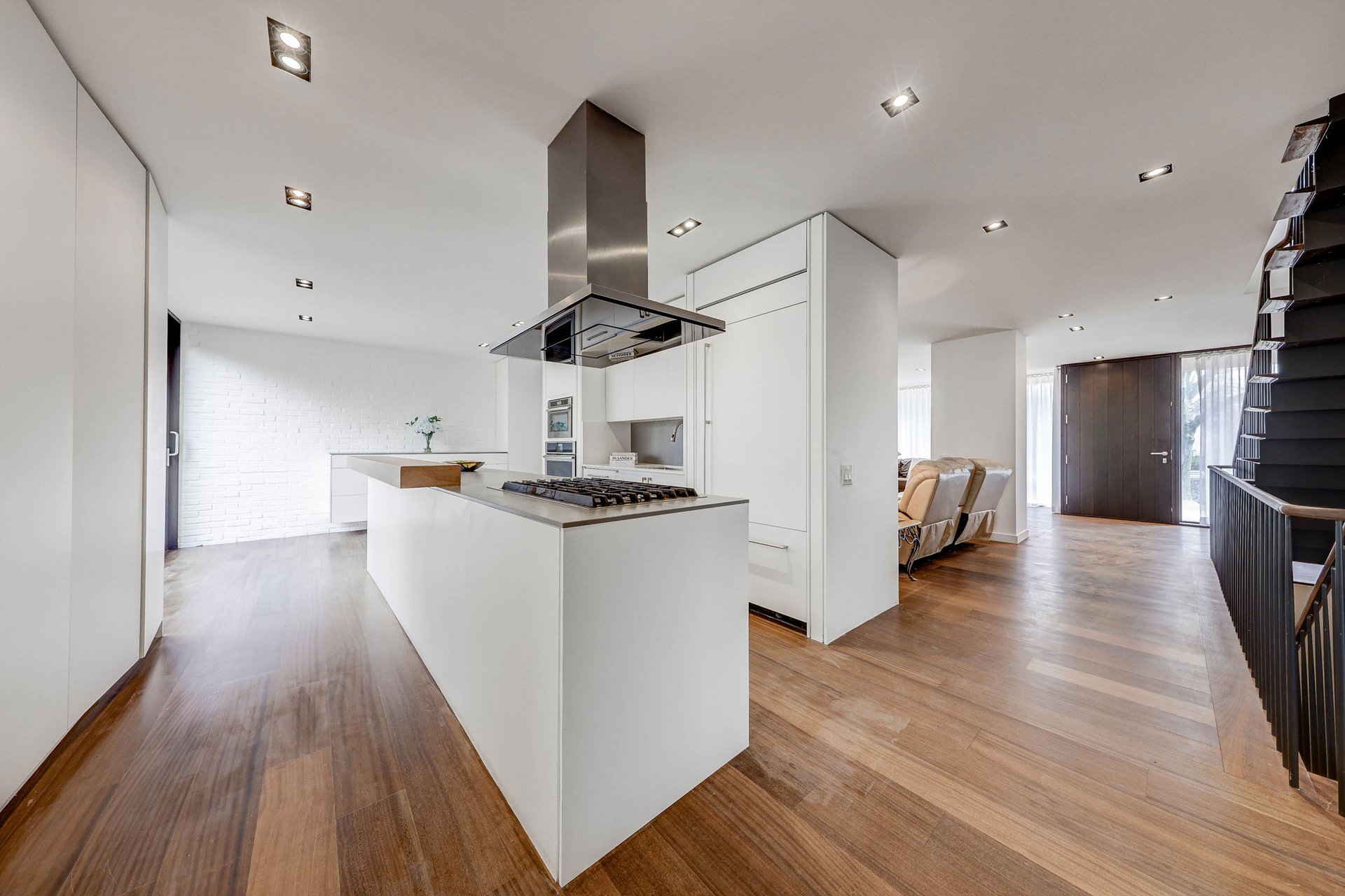 SOLD: Urban-Style Entertainer's Paradise