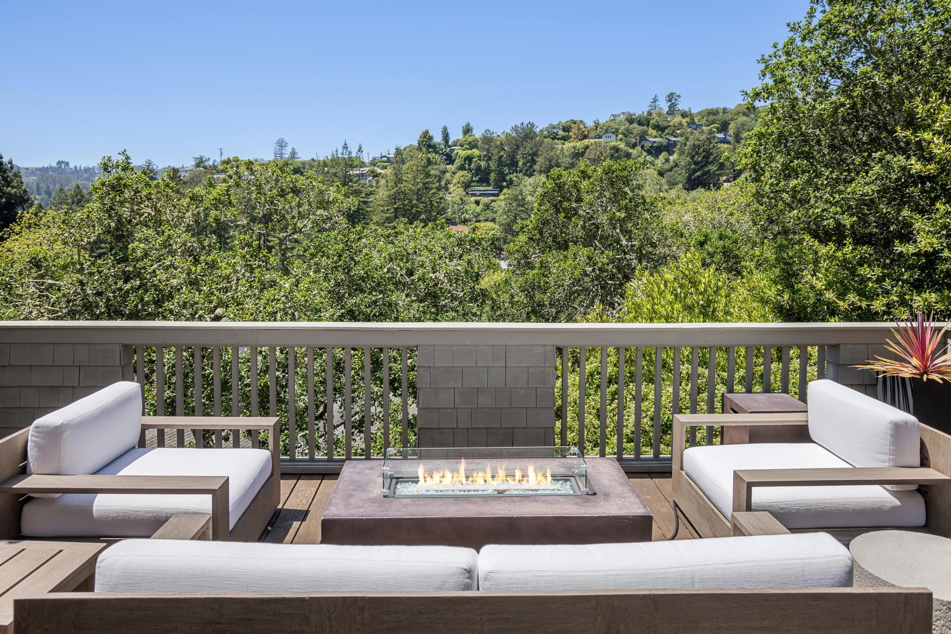 137 Del Casa Dr, Mill Valley