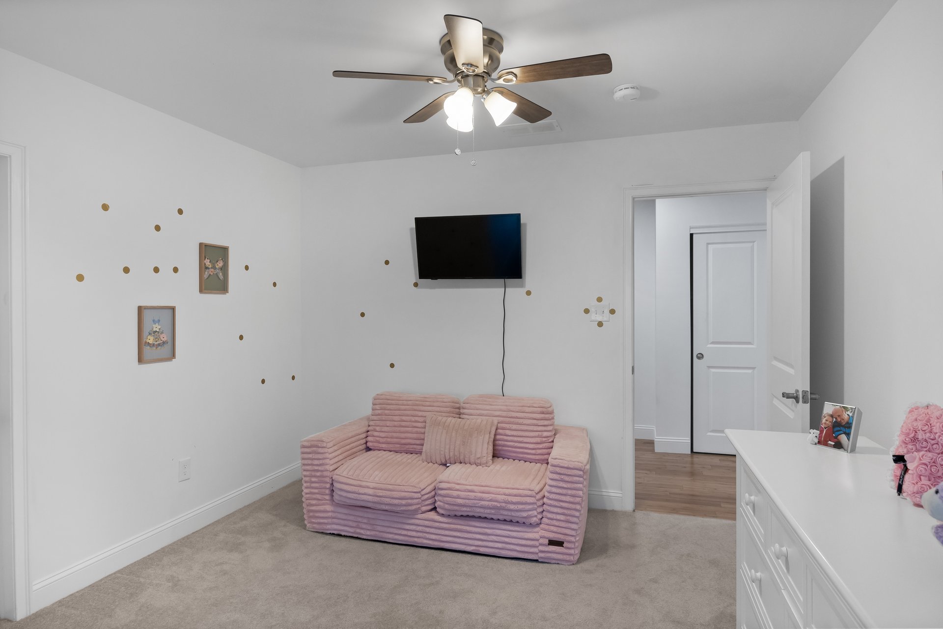 230 Heritage Rd