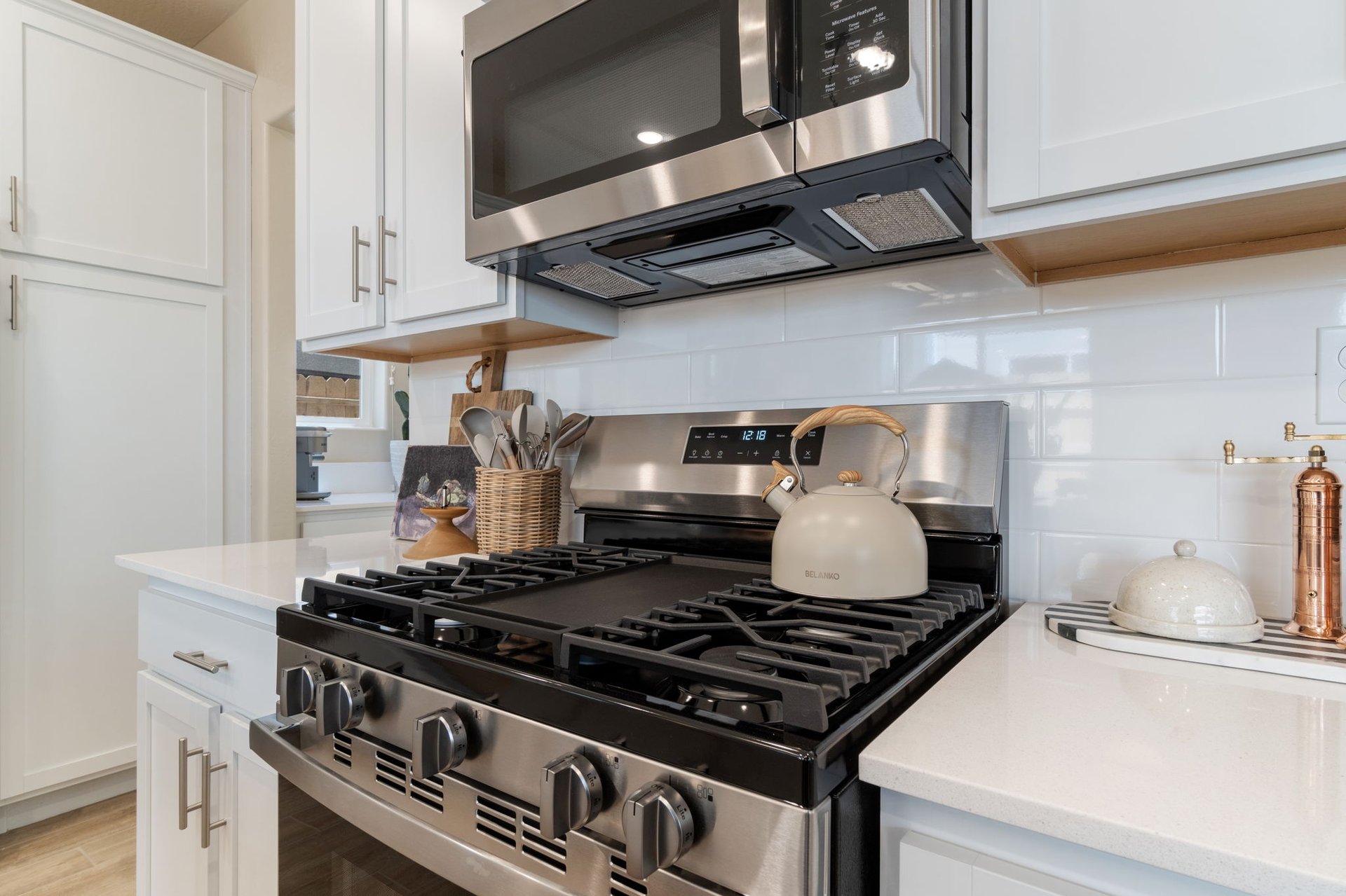Luxurious Retreat in This Stunning Furnished Home located in Riverstone
