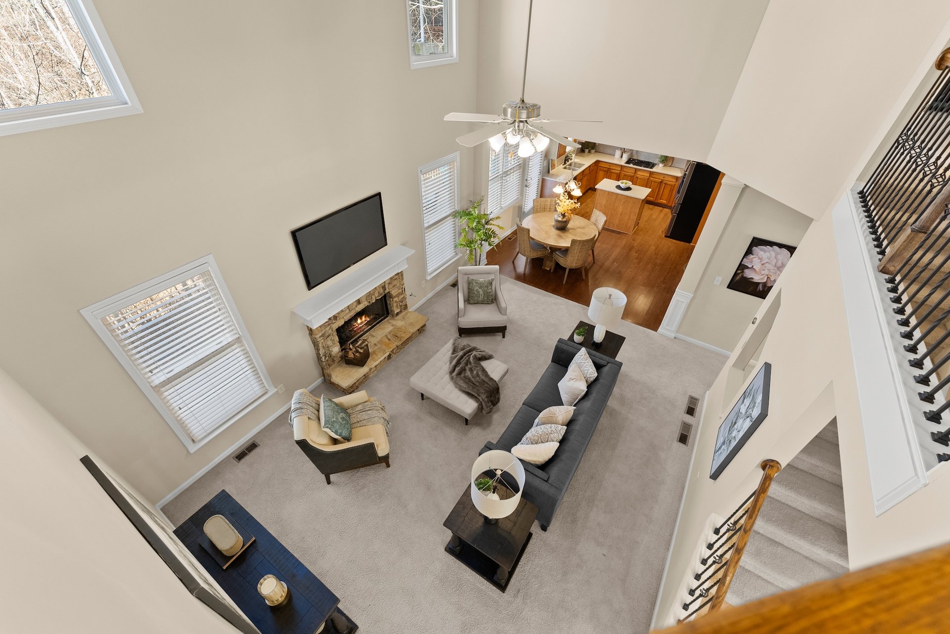 7534 Mossy Log Ct, Flowery Branch, GA 30542