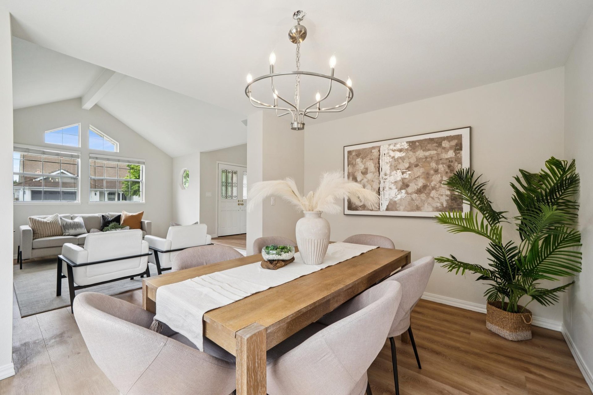 5075 Monaco Dr.