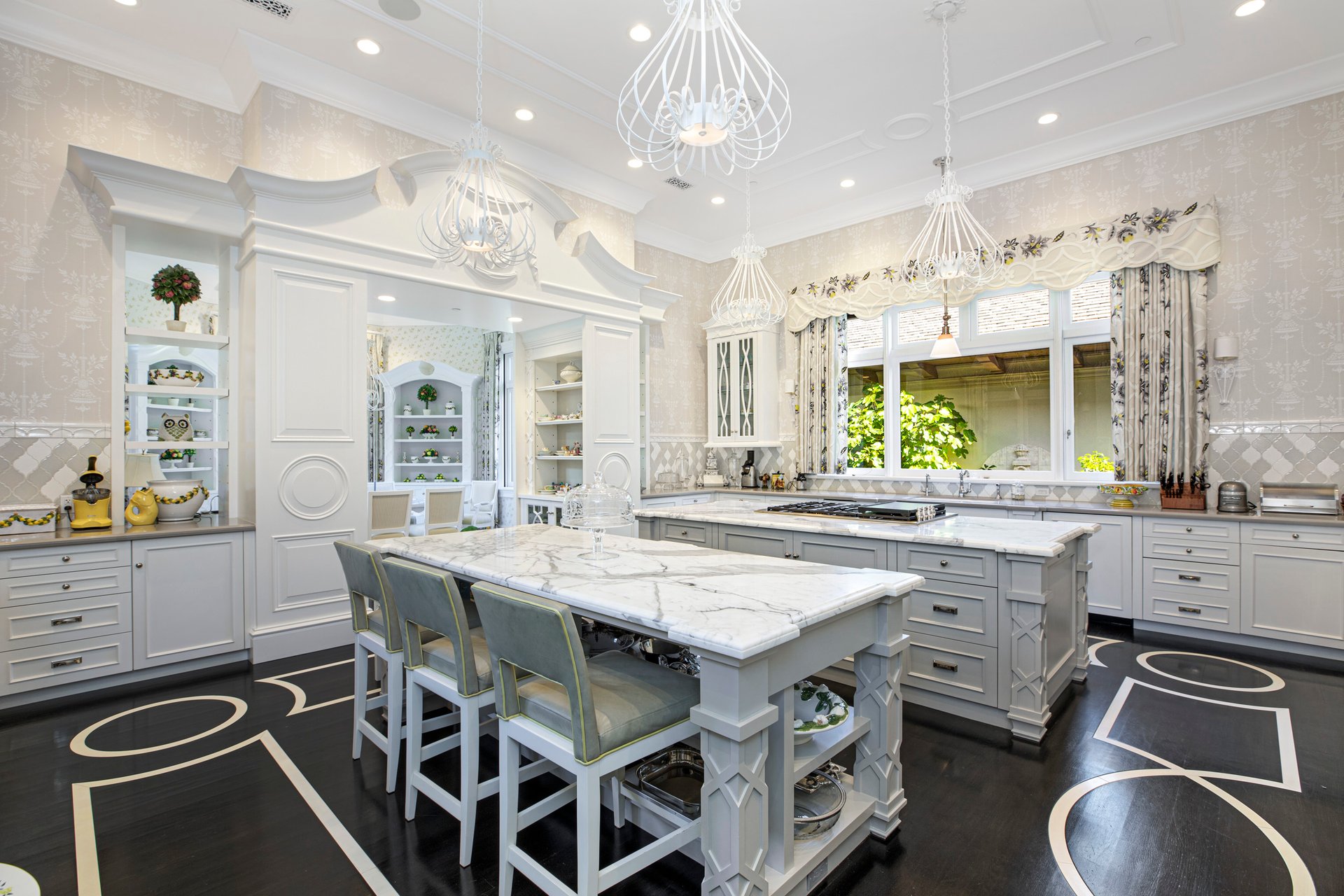 Mira Vista ~ Legacy Estate