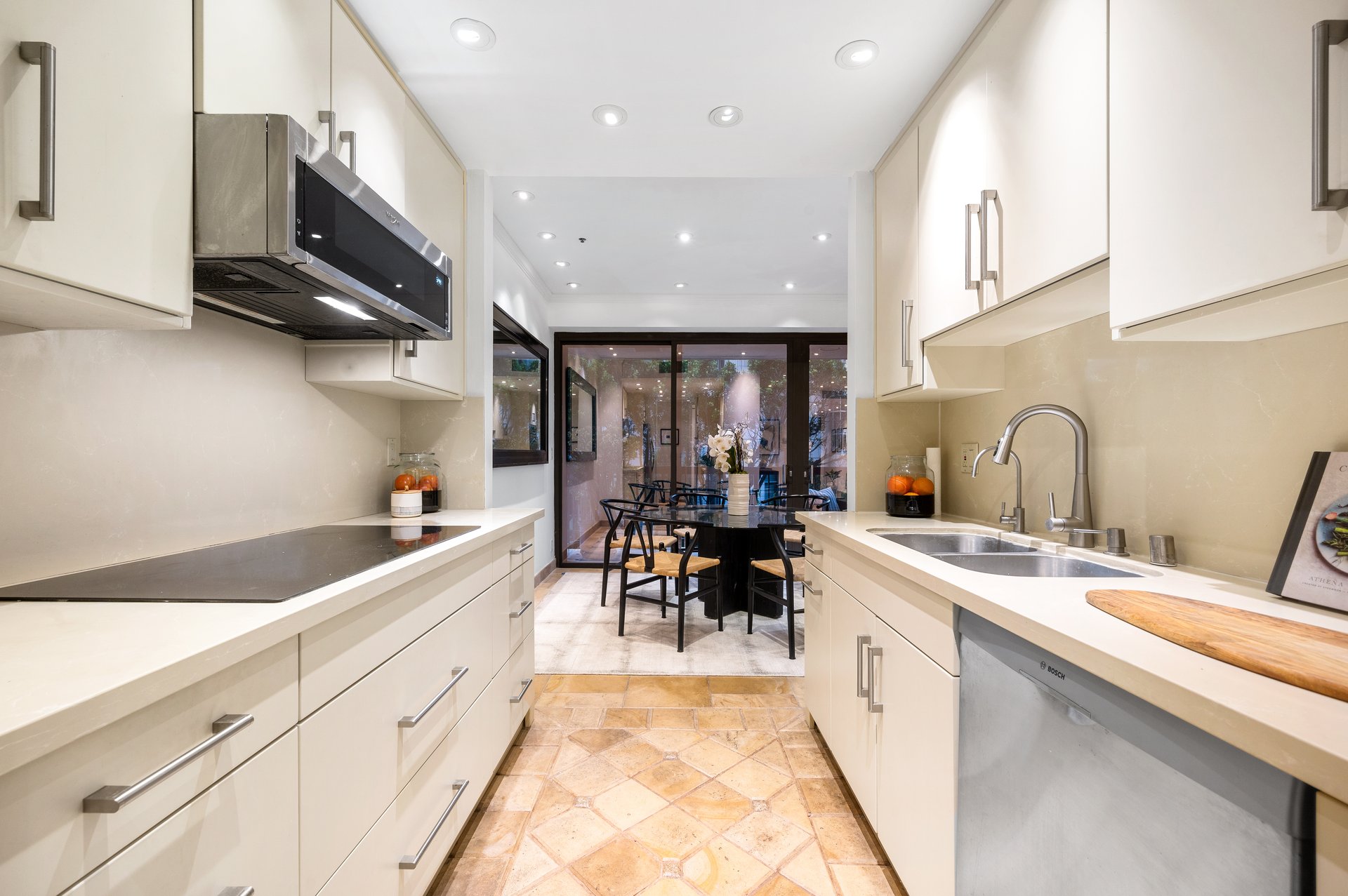 10750 Wilshire Blvd #201, Westwood
