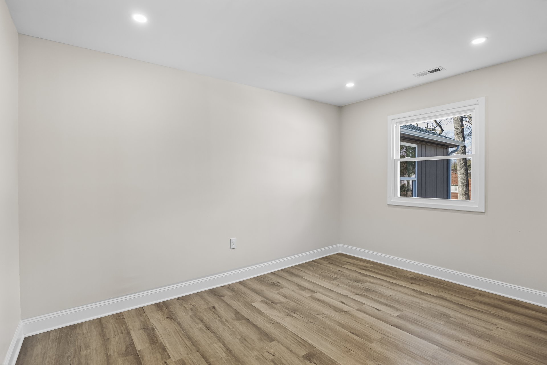 156 Brookfield Avenue