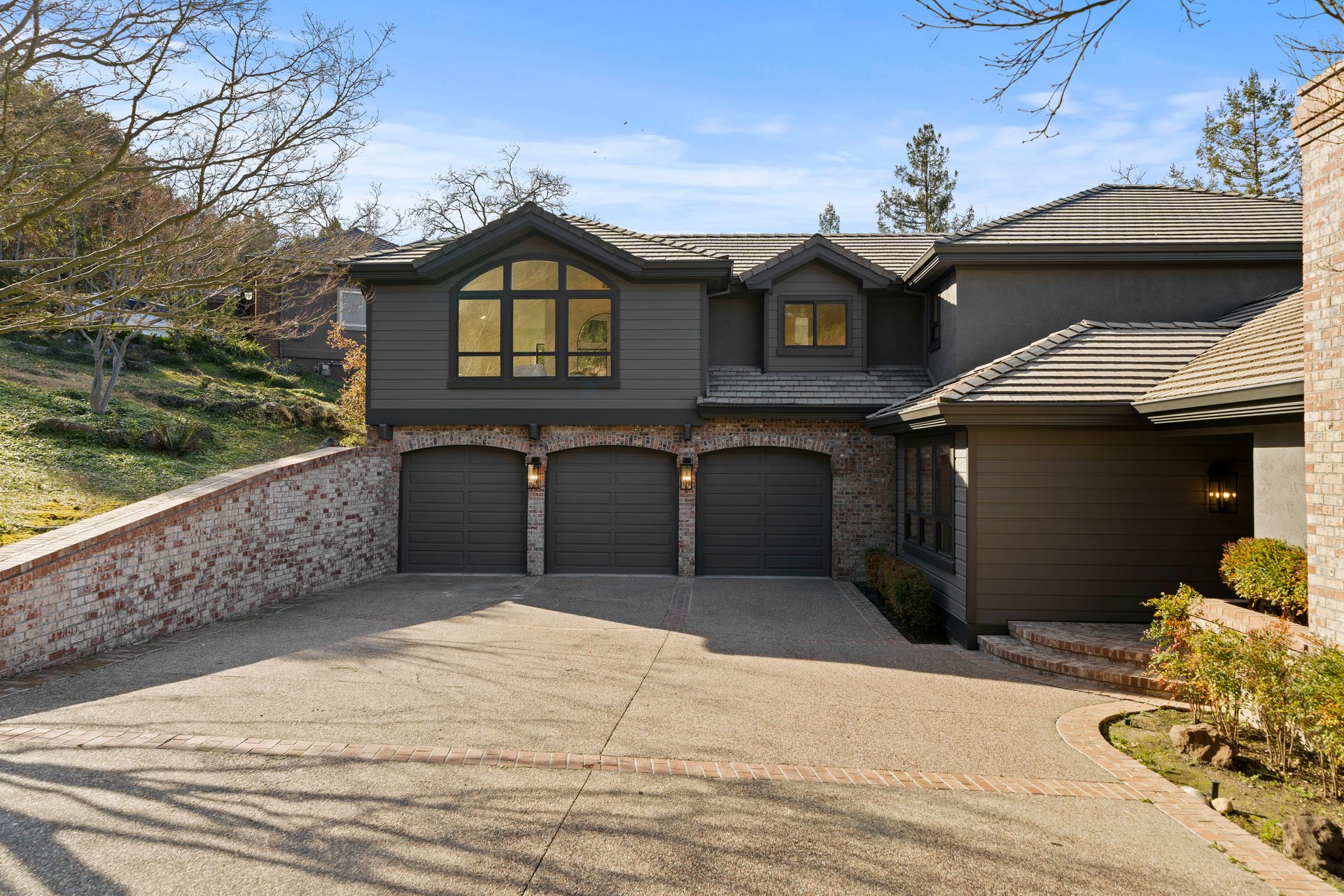 23 Wood Acres Ct