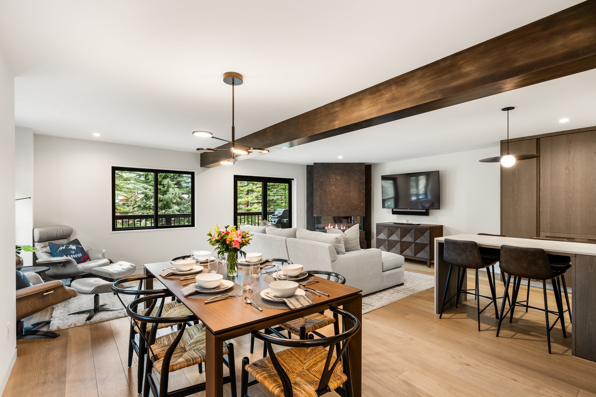 Slopeside Sophistication
