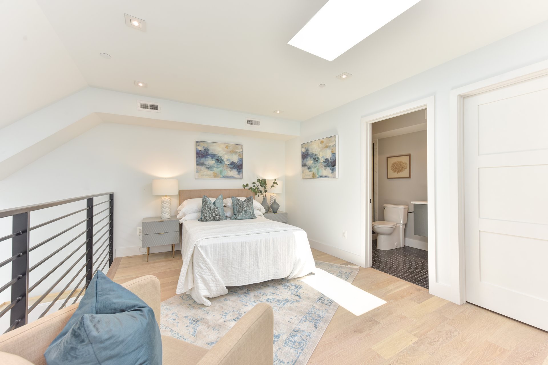1963 Biltmore St NW, #4