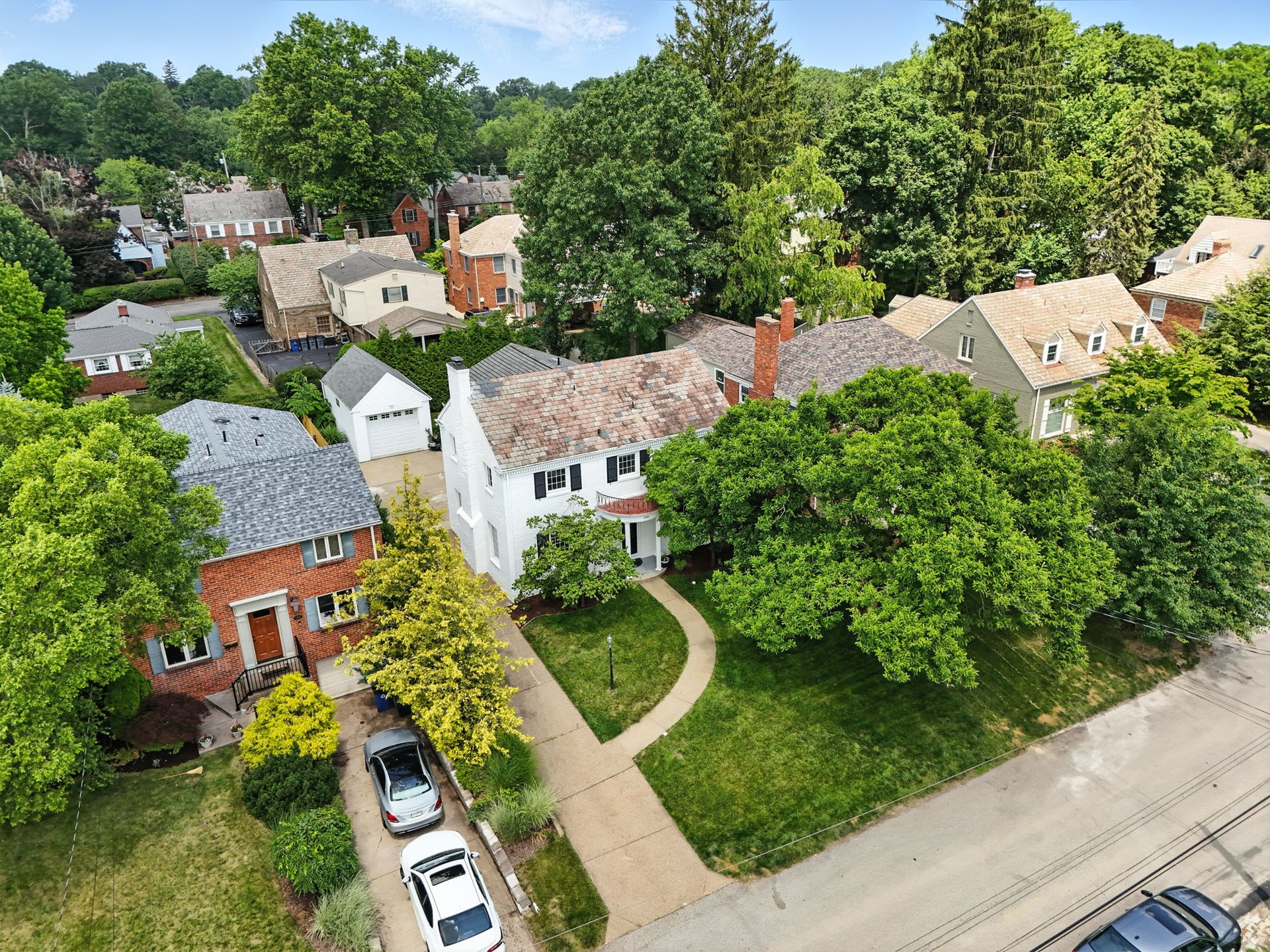 590 Kenilworth Dr