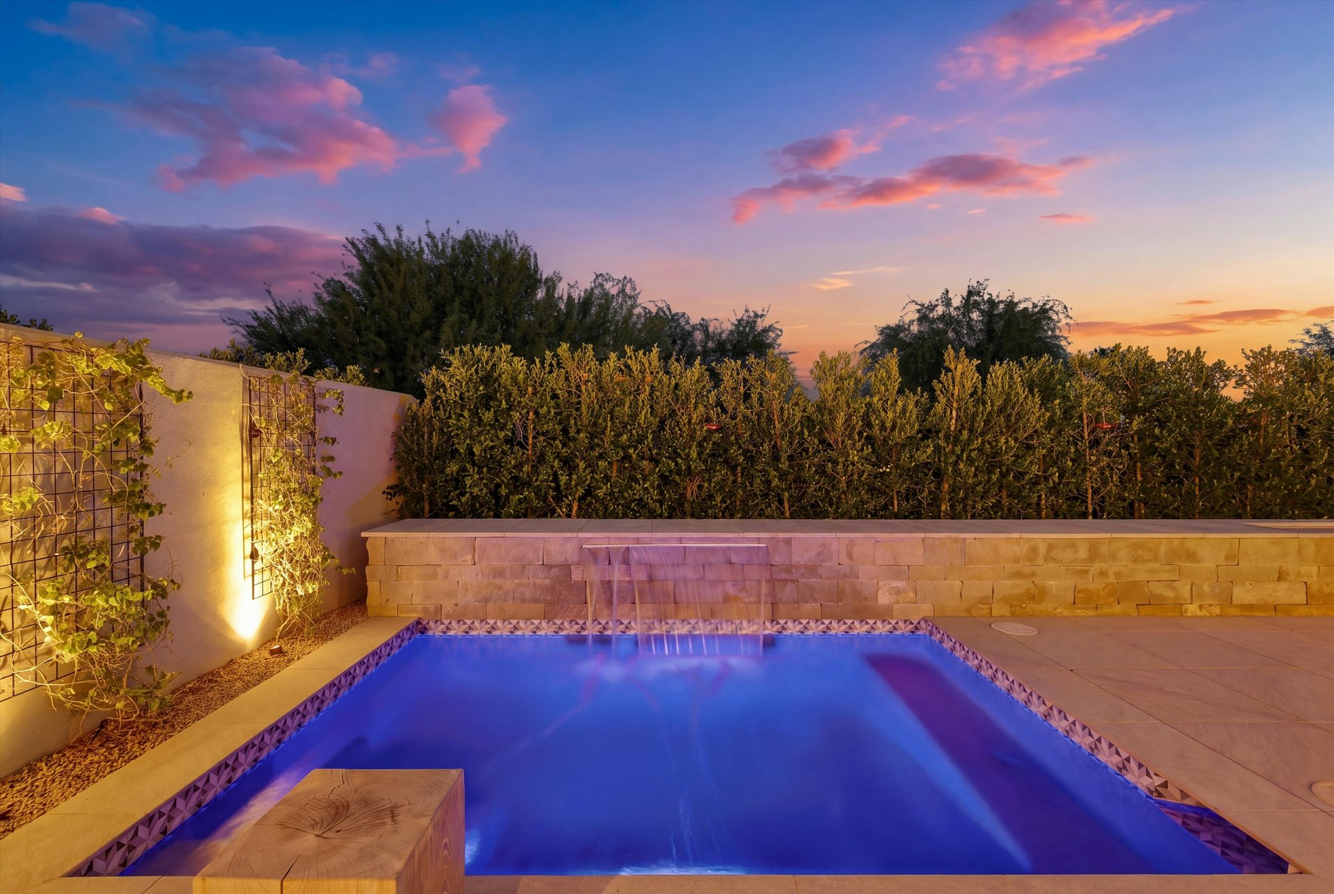 6311 E PHOENICIAN Boulevard 17