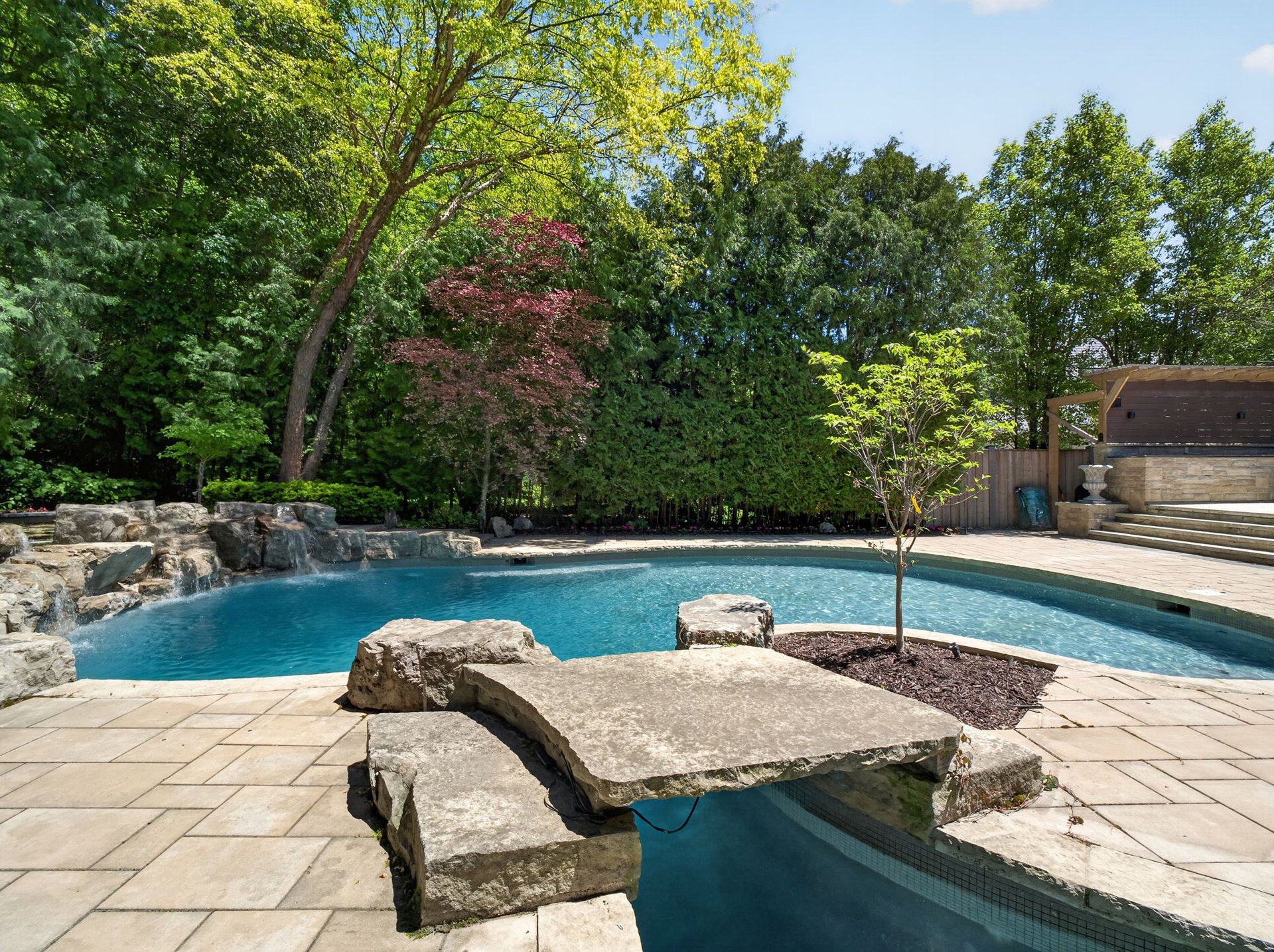 A Rare Ravine Estate