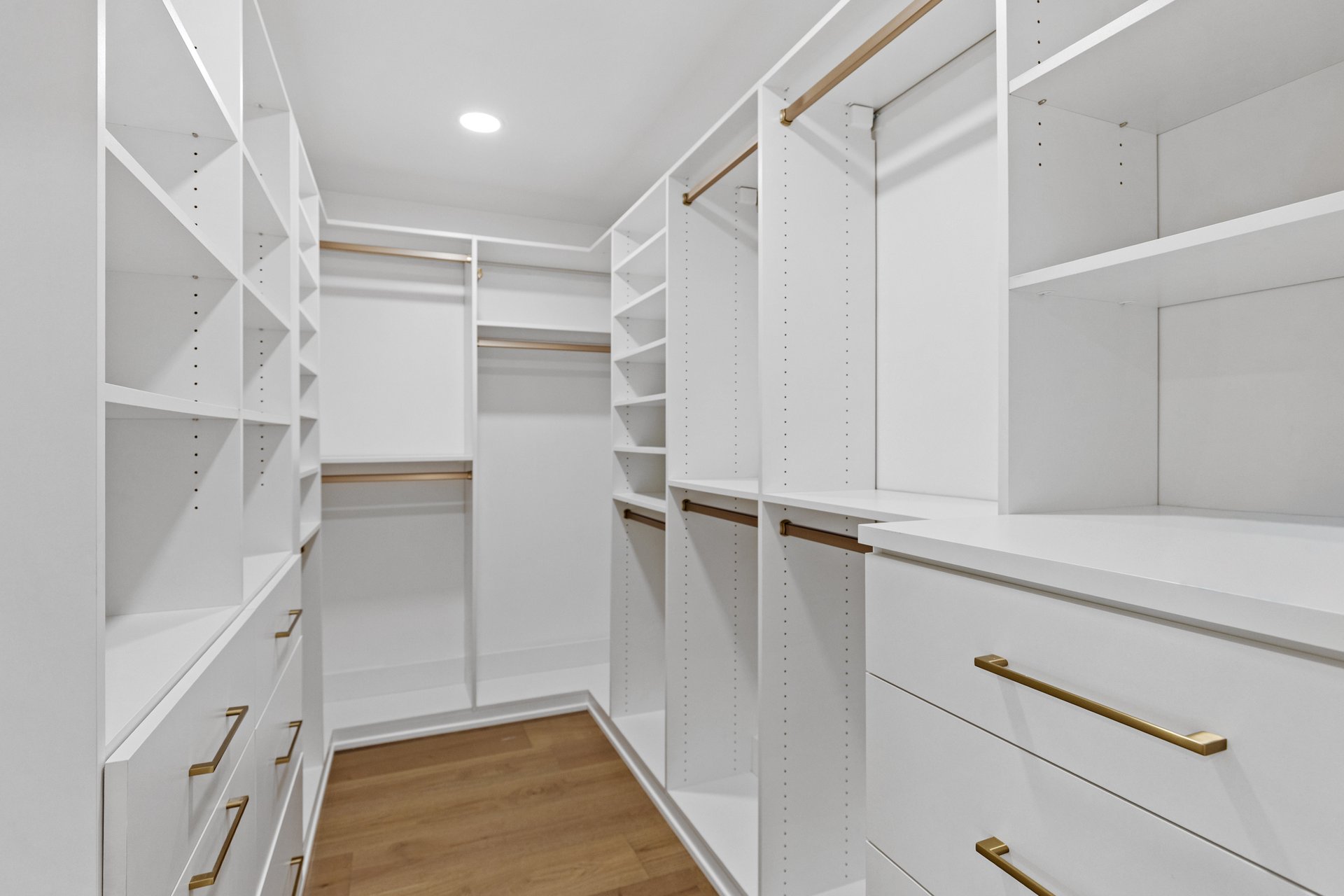 8436 N VIA LINDA