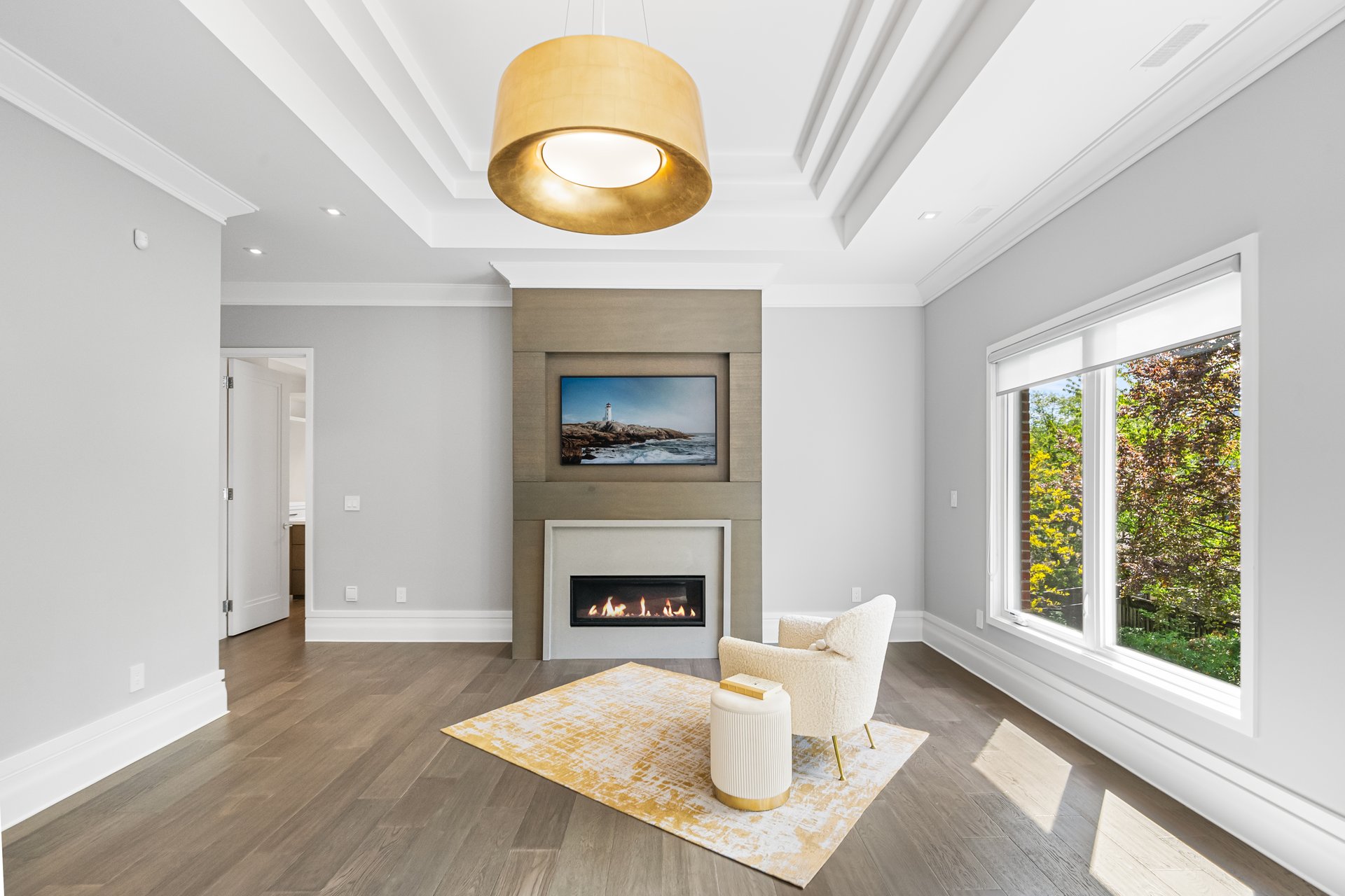 163 Cortleigh Boulevard