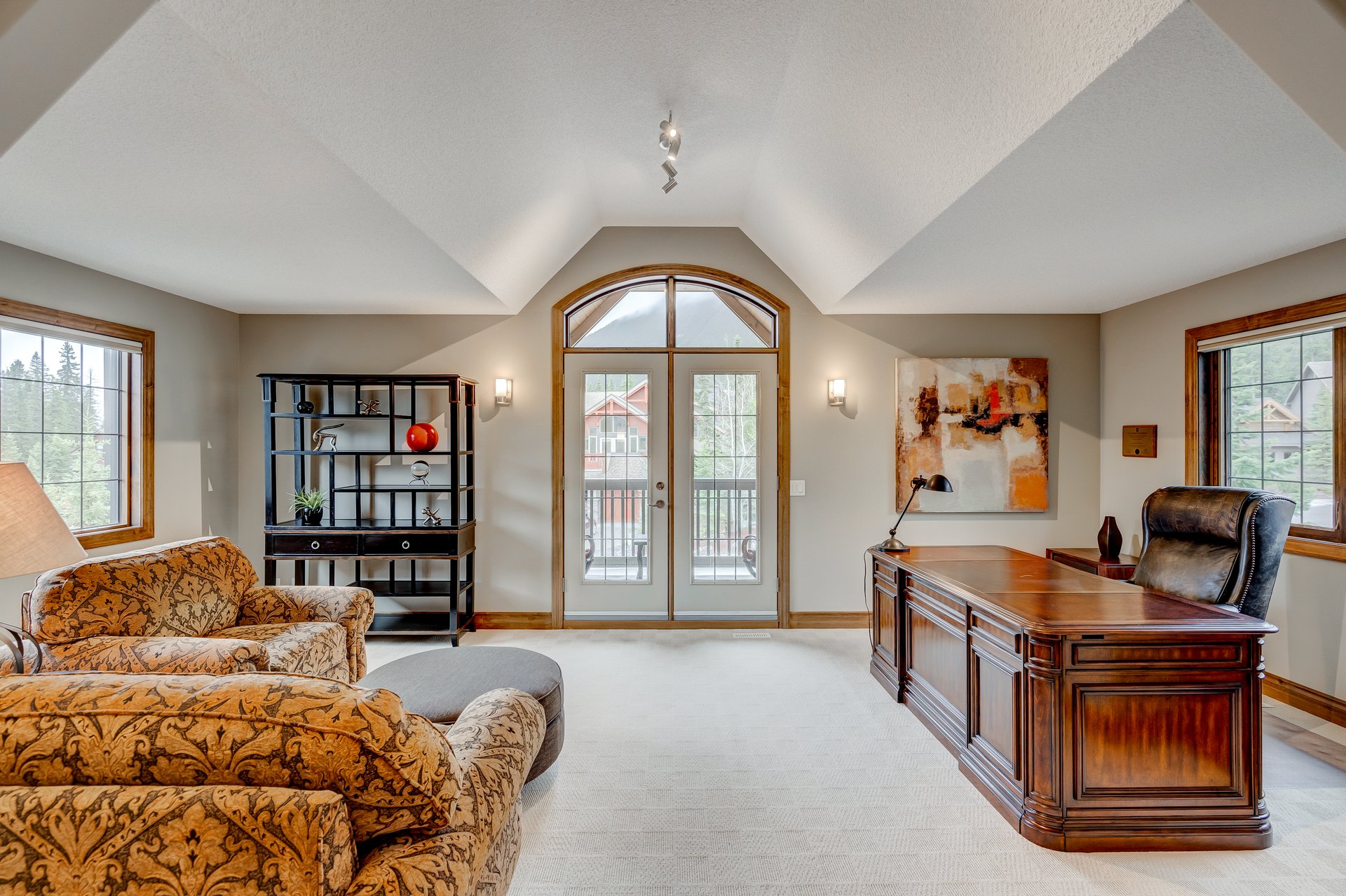 282 Miskow Close