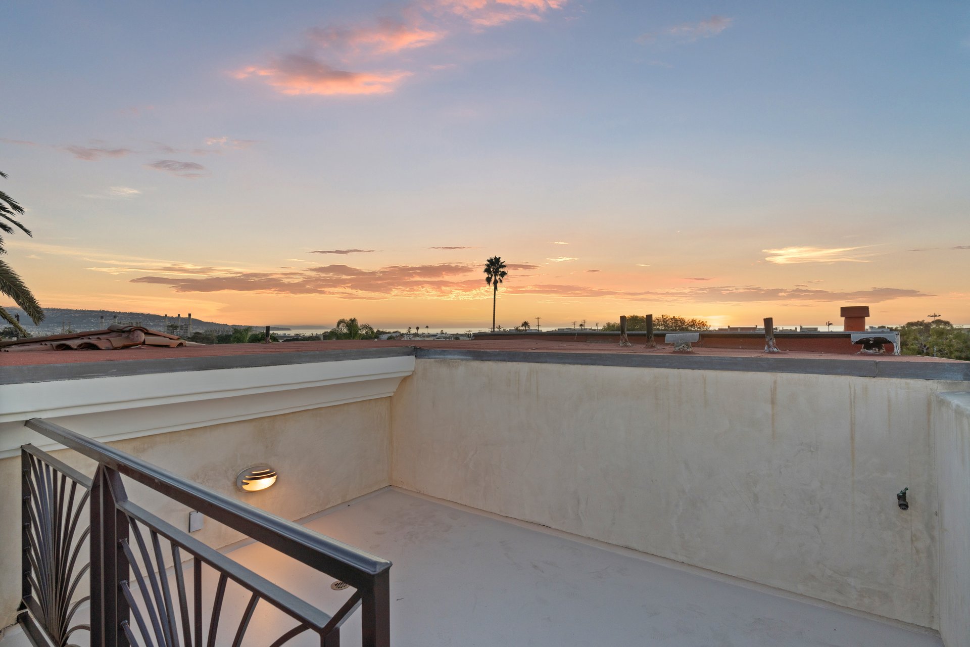 The Hermosa Hideaway