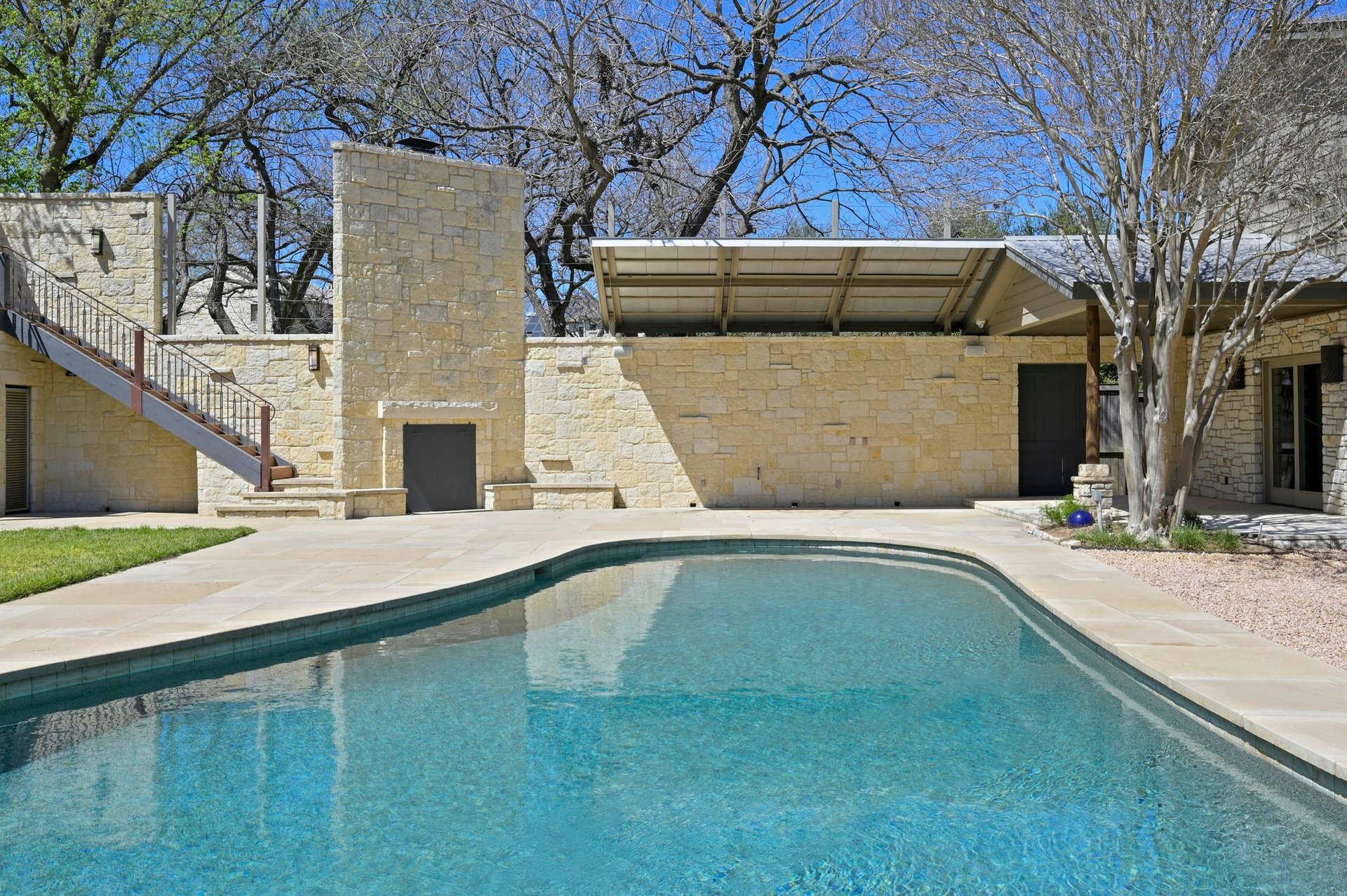 2908 Oestrick Lane 