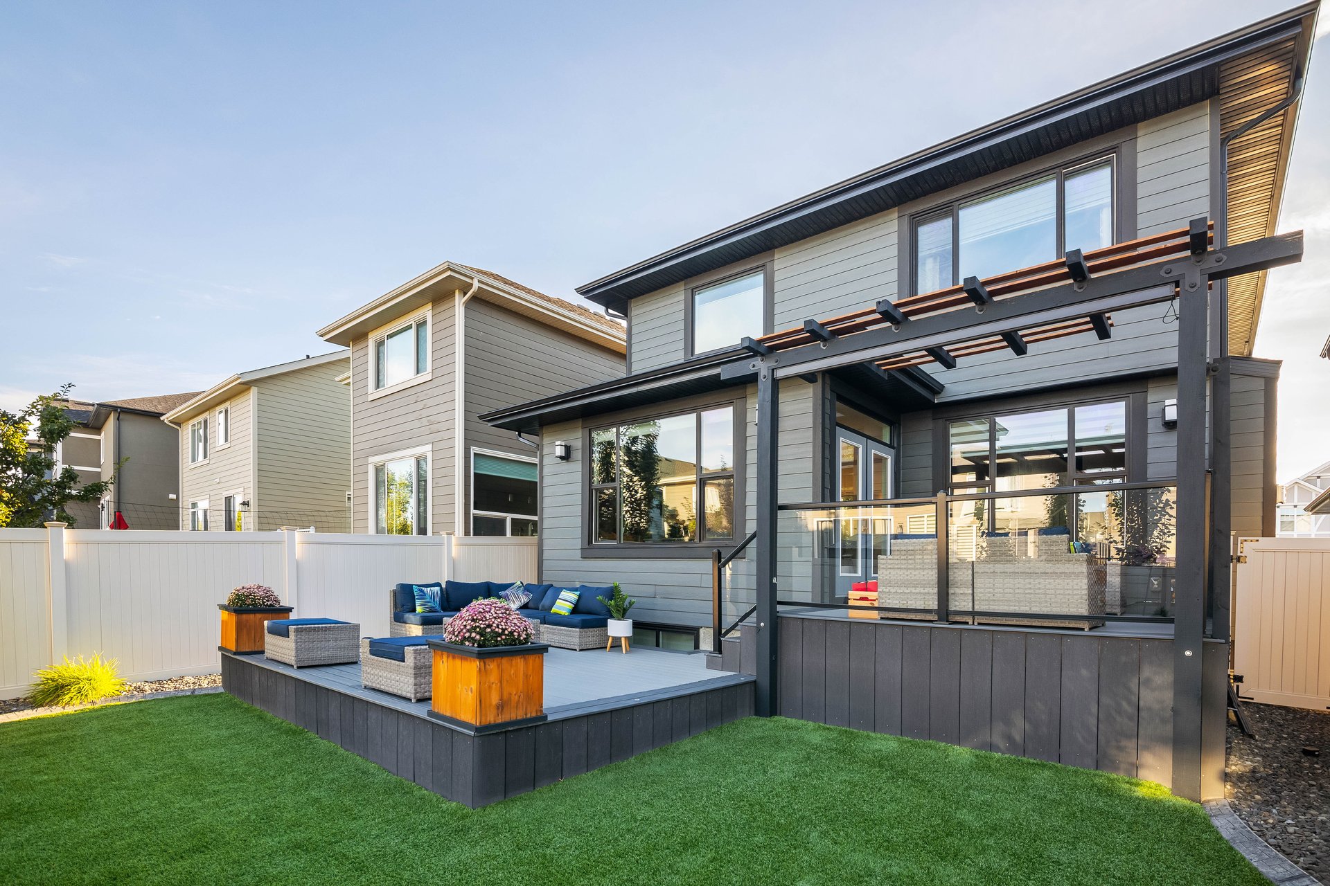 15 West Grove Place SW