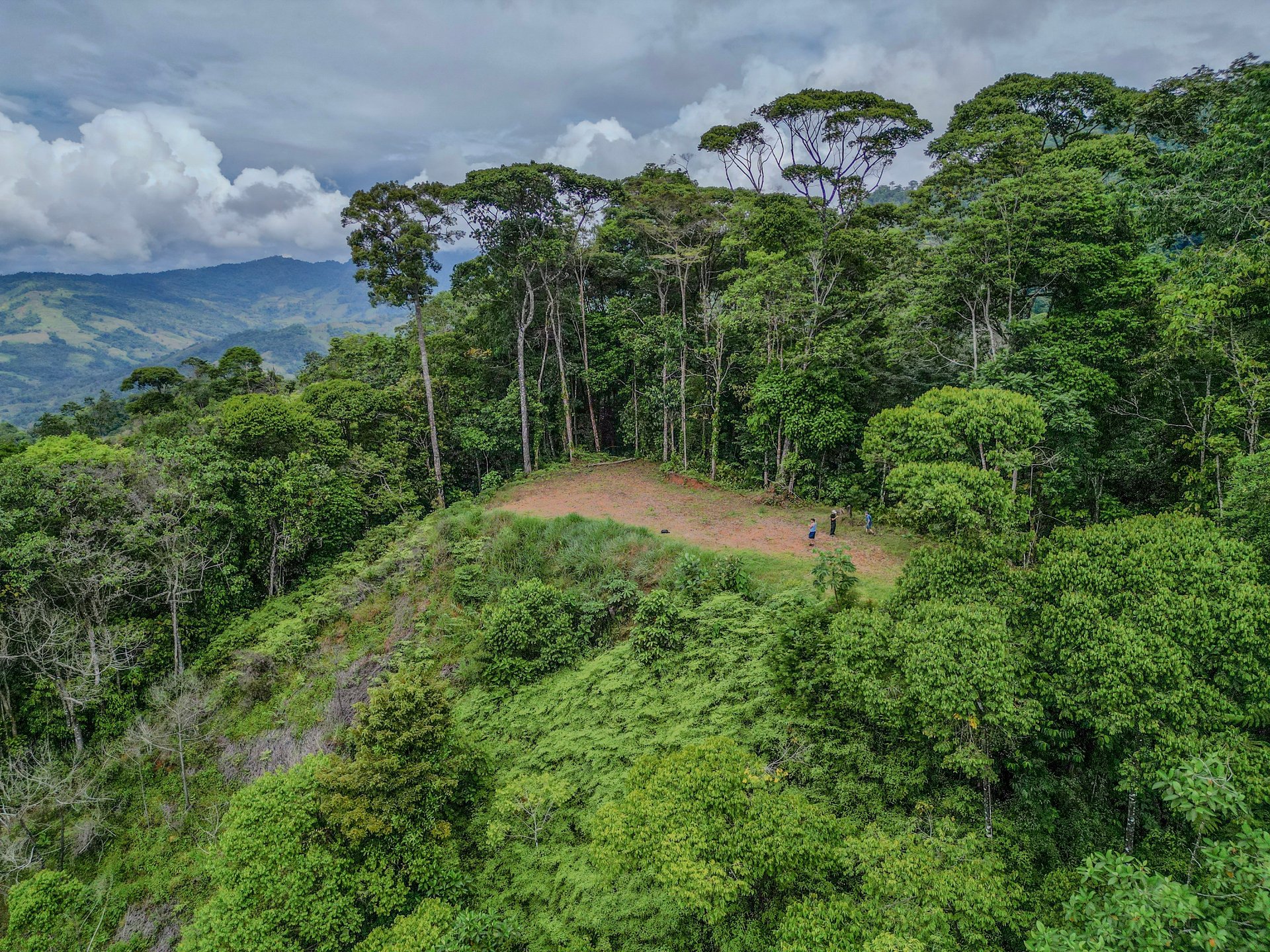 59.35 ACRES- Ocean And Mountain View Land, 6 Building Areas, Legal Water, Public Road, 20min From Beaches!!!