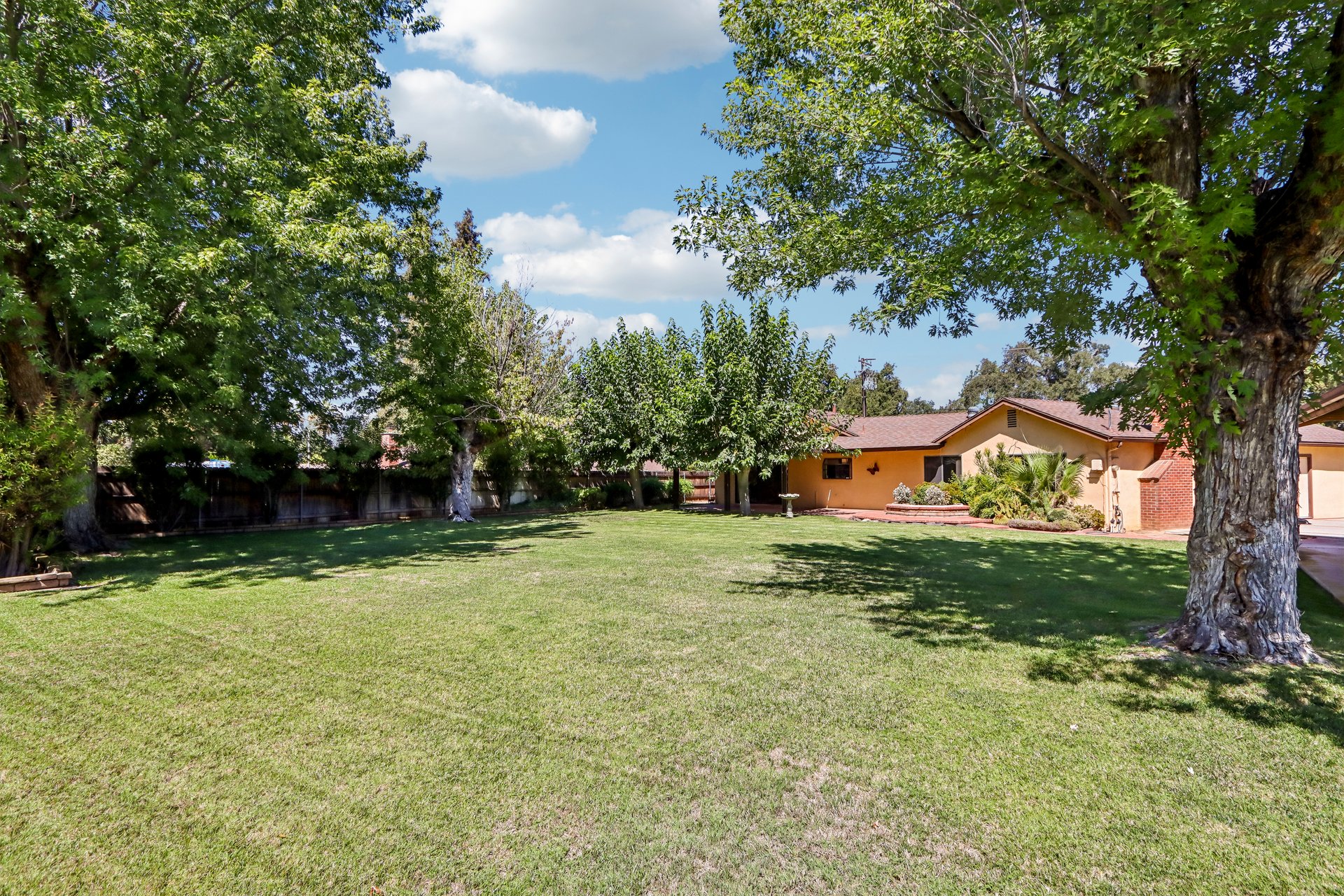 360 Franklin Avenue